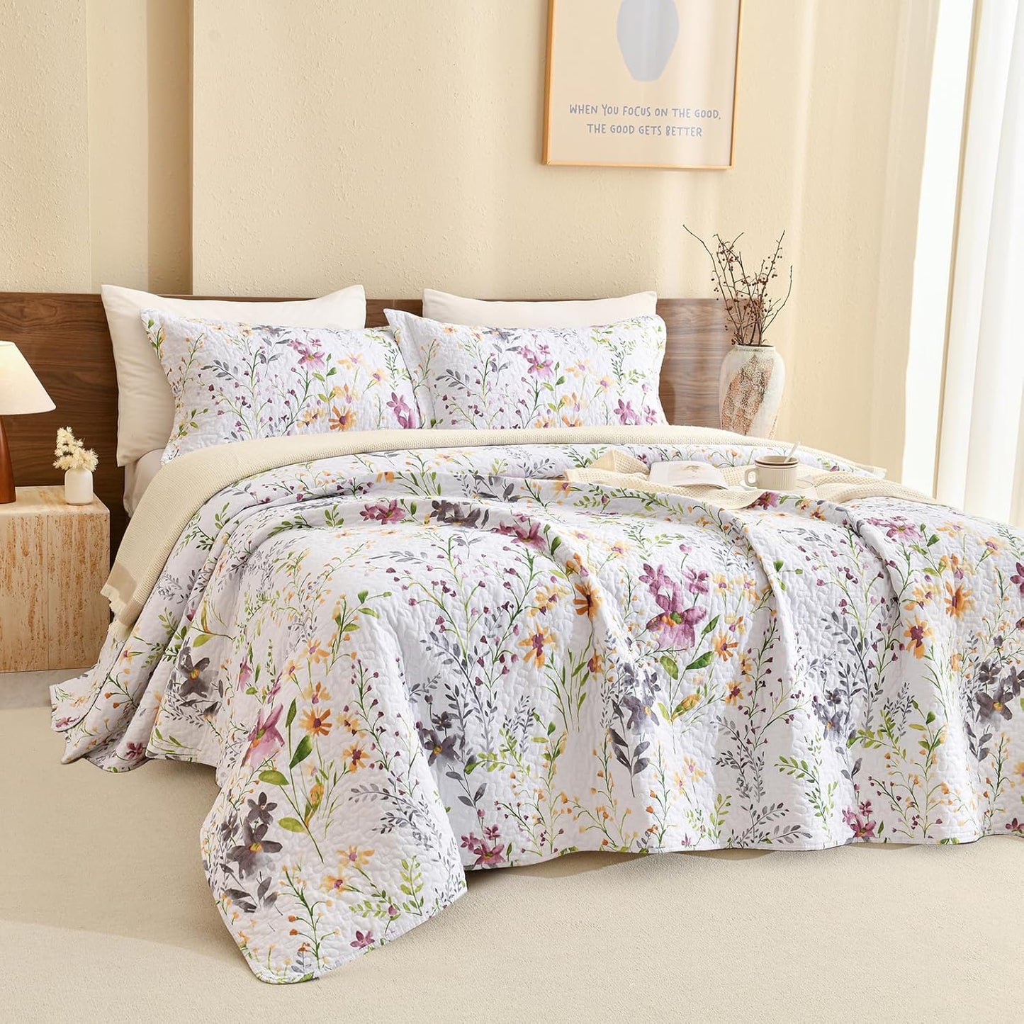 Lady Ann Oversized King Bedspreads for Extra Bed 128x120, Wild Floral Printed Quilt Set 100% Cotton Yellow Flower Botanical Pattern Bedding, Vintage Coverlet with Pillow Shams for All Season, 3 PCS