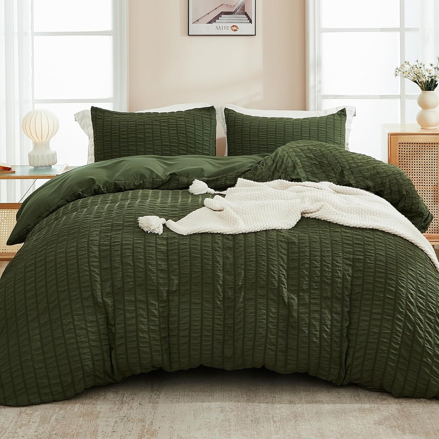 AveLom Dark Olive Green Seersucker Duvet Cover Set Full (80 x 90 inches), 3 Pieces (1 Duvet Cover + 2 Pillow Cases), Ultra Soft Washed Microfiber, Textured Duvet Cover with Zipper Closure, Corner Ties