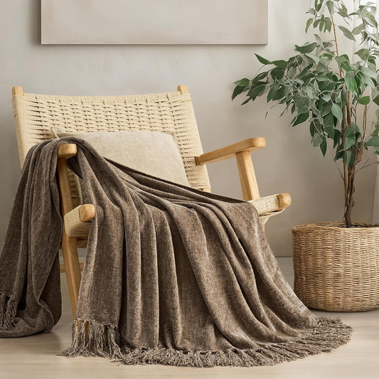 EVERGRACE Soft Chenille Throw Blanket for Couch, Cozy Plush Fuzzy Decorative Chenille Knit Throw Blanket with Tassels, Lightweight Blanket and Throws for Bed Sofa Gift Home Decor, Mocha Brown 50"x60"