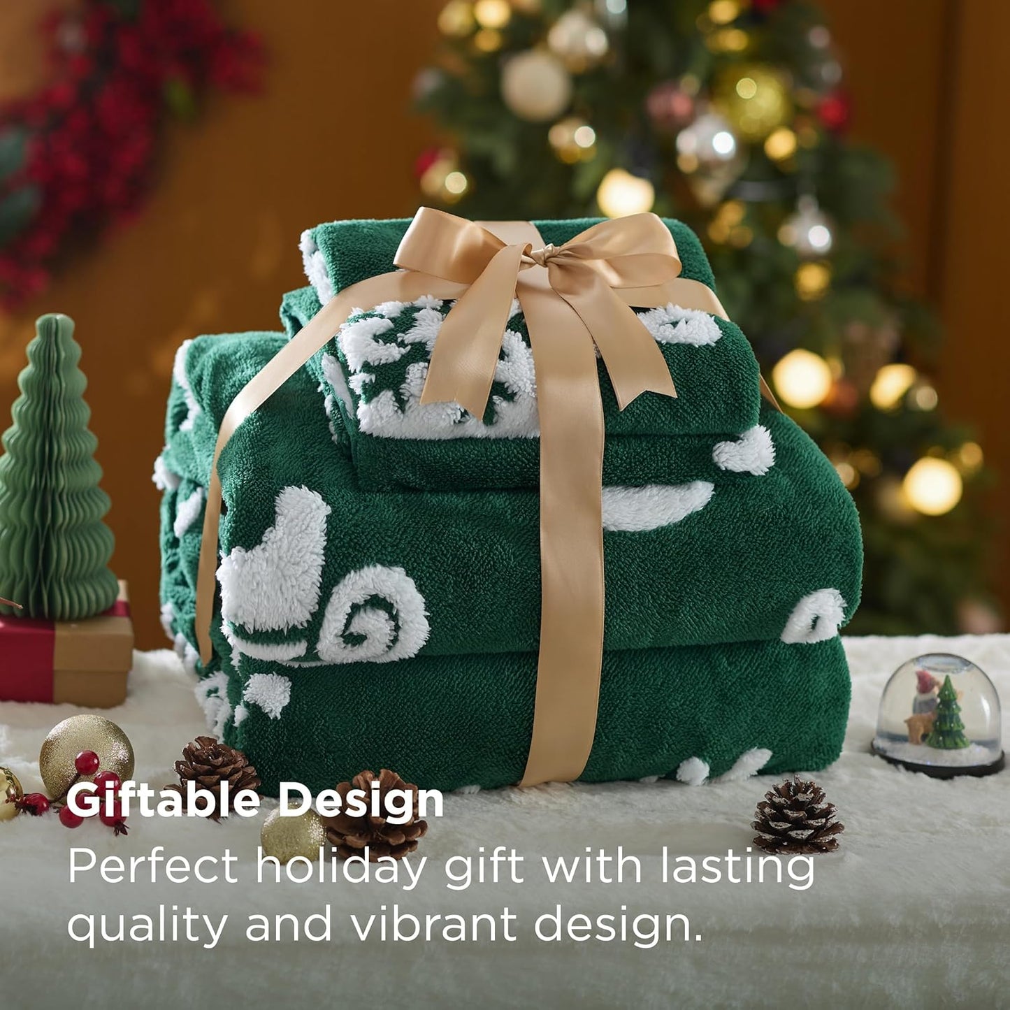 Bedsure Fluffy Christmas Duvet Cover Set - Ultra Soft Plush Shaggy Comforter Cover King Size, Warm Flannel Fleece Bed Sets for Winter, 3 Pieces, Gingerbread Man Pattern, Green