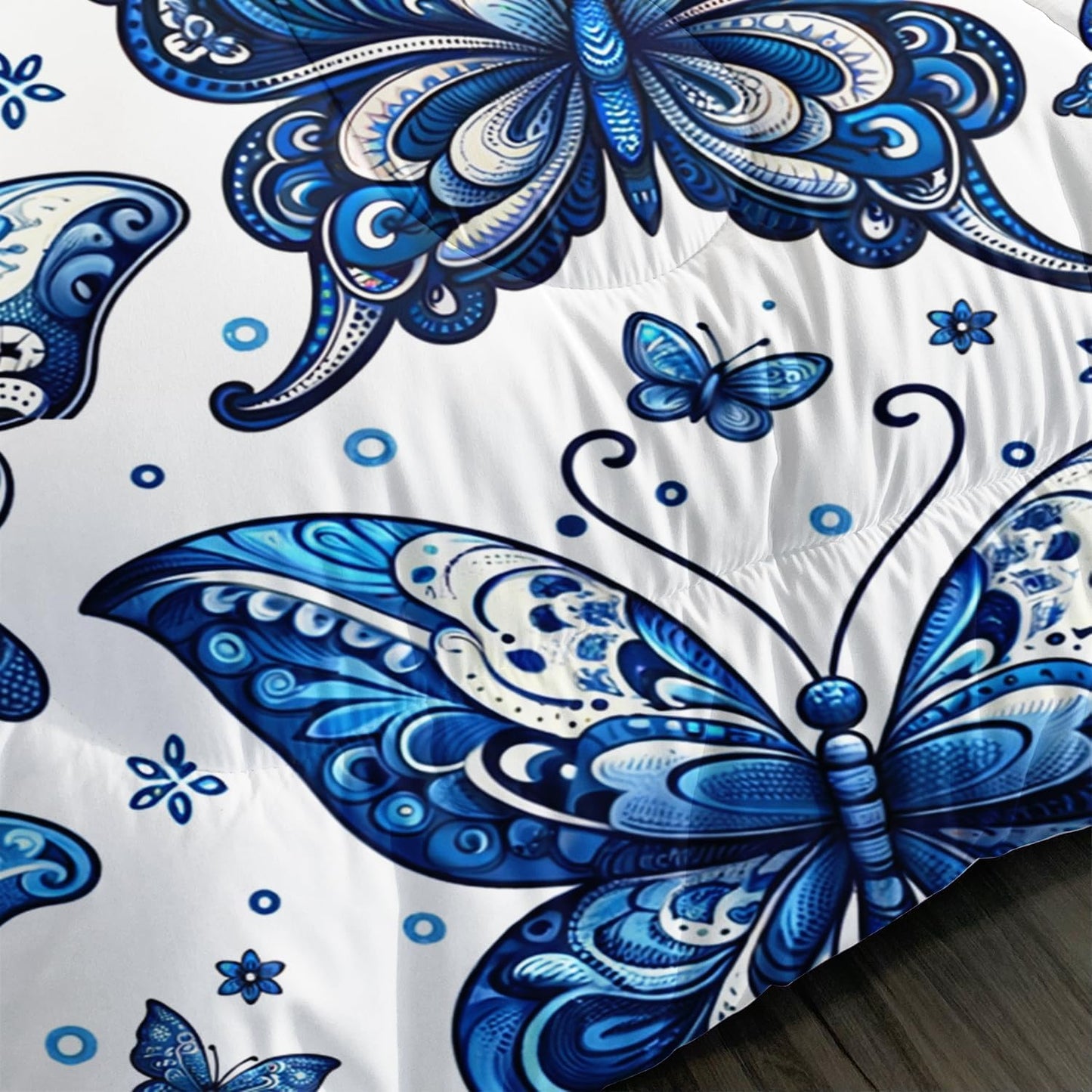 Blue Butterfly Comforter Bedding Set King Size,Bohemian Style Blue Series Bedding for Kids Girls Boys,Insect Themed Children's Bedding Soft Fluffy Comforter Sets with 2 Pillowcases.