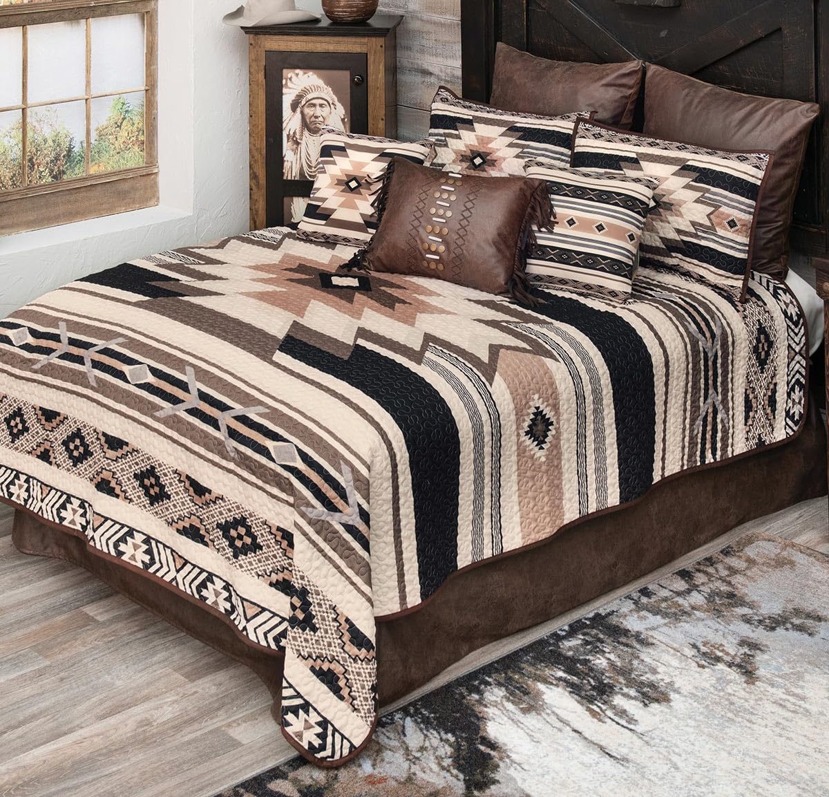 BLACK FOREST DECOR Sunset Crossing King Quilt Set - Lightweight, Southwestern Style Bedding with Bold Geometric Print, Includes Quilt and Shams, Machine Washable