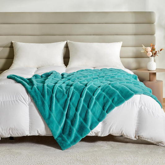 ALPHA HOME Luxury Faux Rabbit Fur Throw Blanket for Couch Bed, Cozy Gifts for Women Christmas, Ideal for Home Decor and Chilly Nights