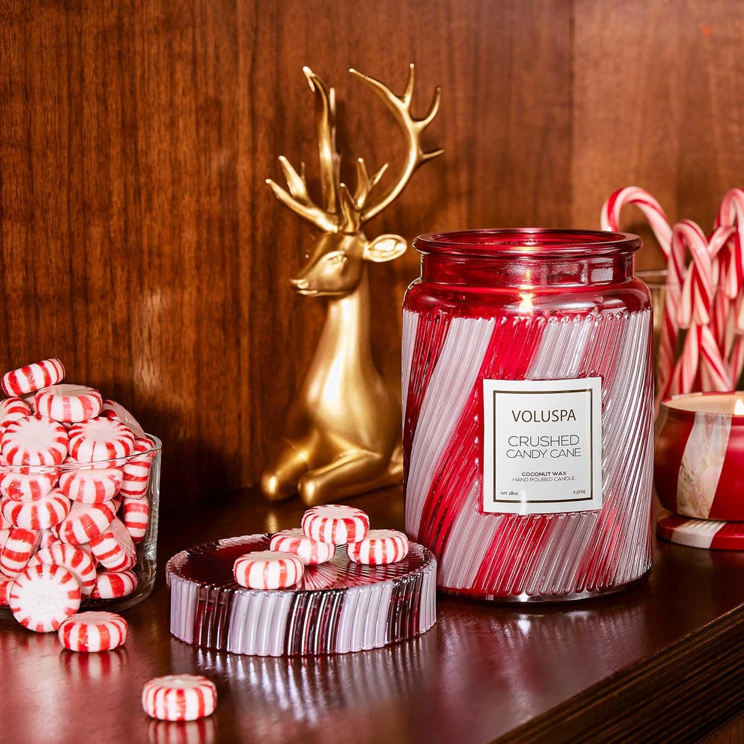 Voluspa Crushed Candy Cane, Large Candle Jar, 18 oz, 100 Hour Burn Time, Coconut Wax for Clean Burning, Handcrafted in The USA