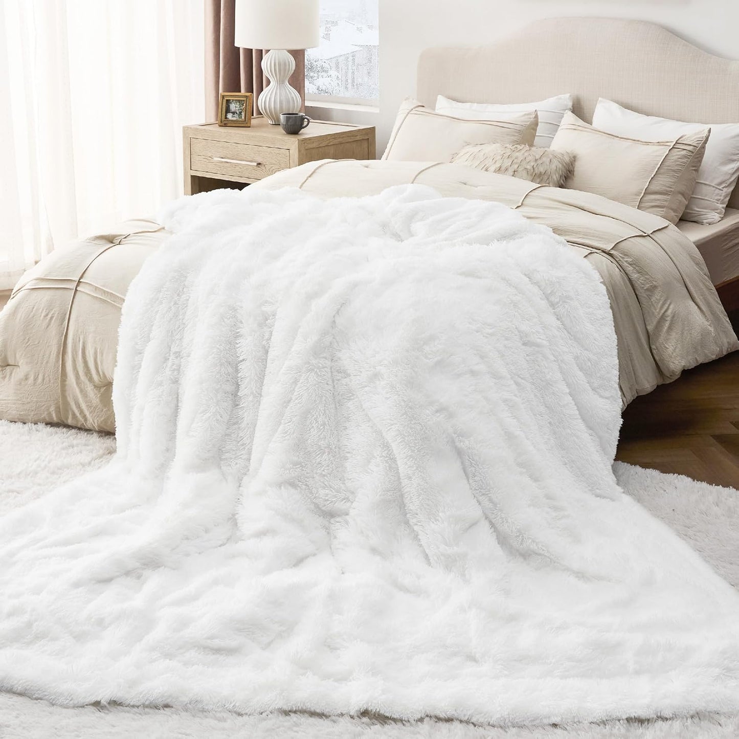 Bedsure GentleSoft Fluffy White King Size Blanket for Bed, Thick Soft Sherpa Faux Fur Fleece Bedding Fuzzy Plush Winter Warm Heavy Large King Blanket, Cozy White Gifts for Men Women, 108x90