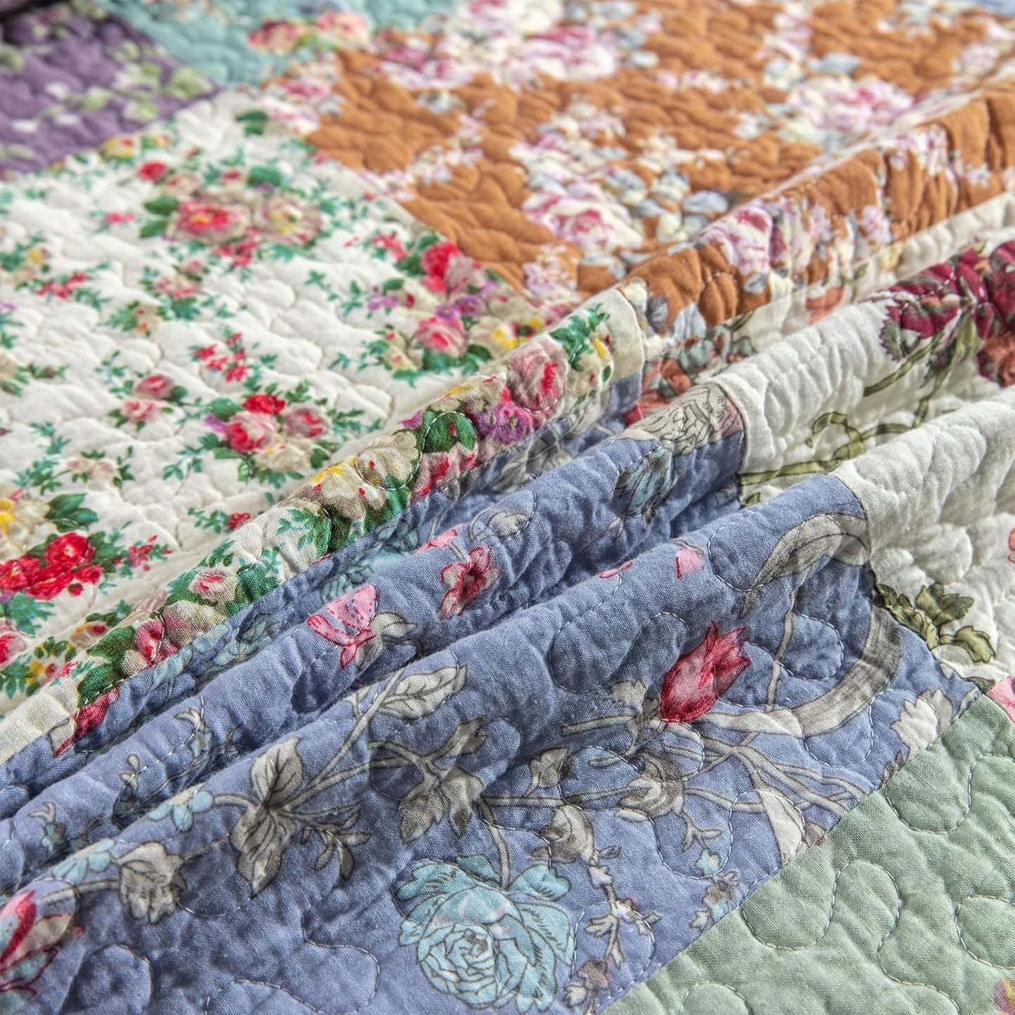 YAYIDAY Quilt King Size Patchwork Bedspread Set - 100% Cotton Reversible Breathable Floral Quilted Quilt with Pillow Shams Fit All Season