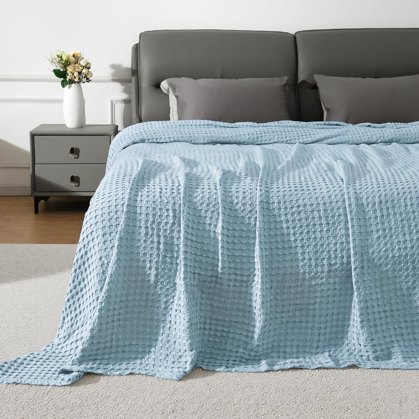 Aganear Waffle Blanket - Lightweight Breathable Summer Blanket of 50% Cotton and 50% Rayon Derived from Bamboo for Hot Sleepers Luxury Throws for Bed, Couch and Sofa,Blue,104x90 Inches