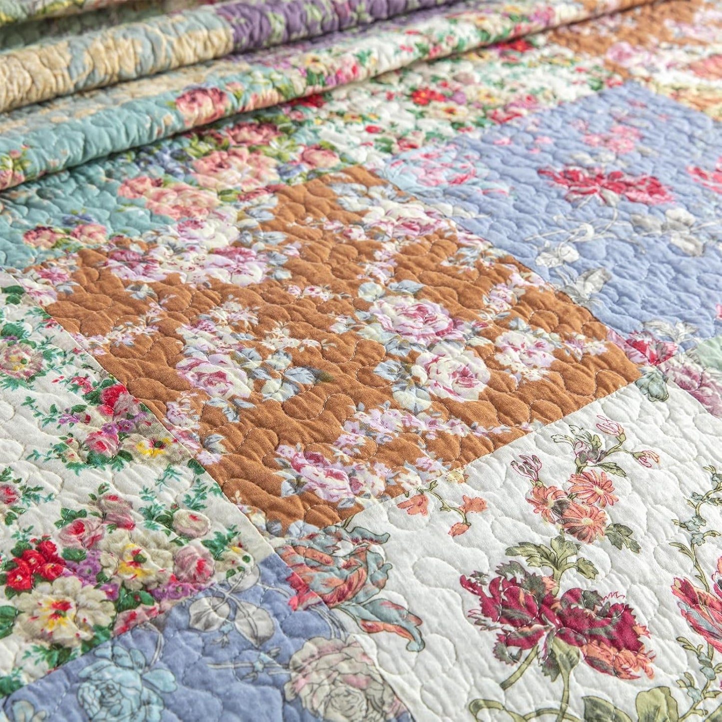 YAYIDAY Quilts Queen Size Patchwork Bedspread Set - 100% Cotton Reversible Breathable Floral Quilted Quilt with Pillow Shams Fit All Season