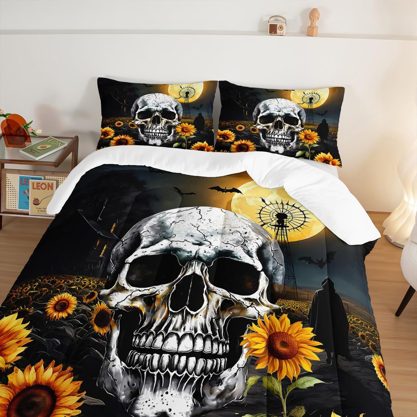 Skull Comforter Set for Gothic Decor Bedroom,Sunflower Floral Bat Print Bedding Queen Size Comforter Set for Kids Boys Girls,Dark Night Halloween Horror Bedding Set with 2 Pillowcases.