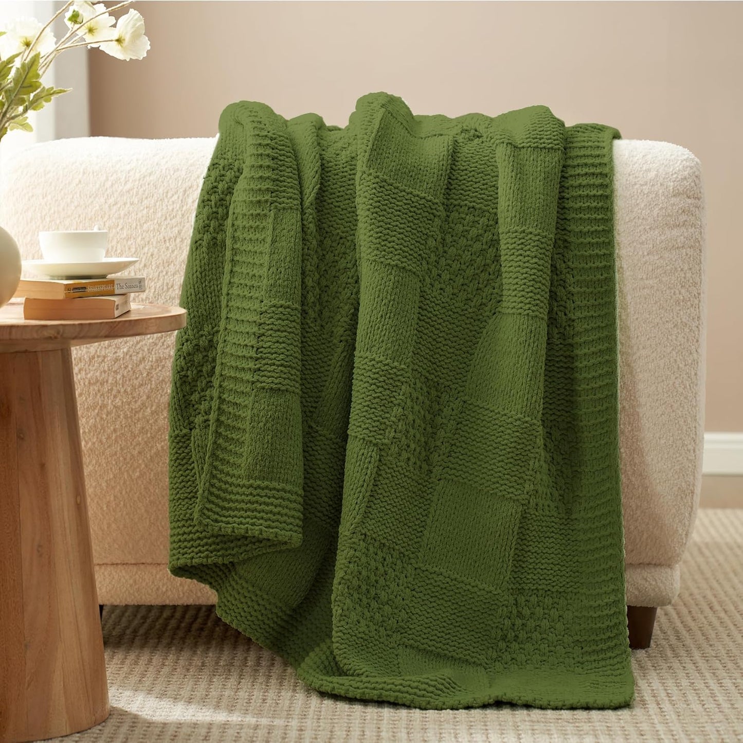 Amélie Home Checkered Chenille Knit Throw Blanket for Couch, Classic Texture Decorative Soft Blanket for Sofa, Chair & Bedroom, 50"x60", Olive Green