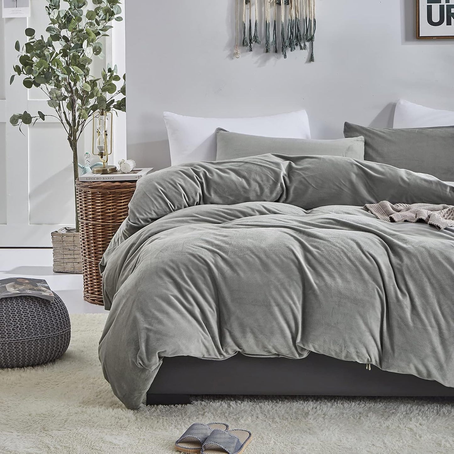 Cottonight Grey Velvet Comforter Set - California King Plush Fluffy Gray Bedding - Winter Warm Cozy Super Soft Heavyweight Flannel Comforter Set with 2 Pillowcases