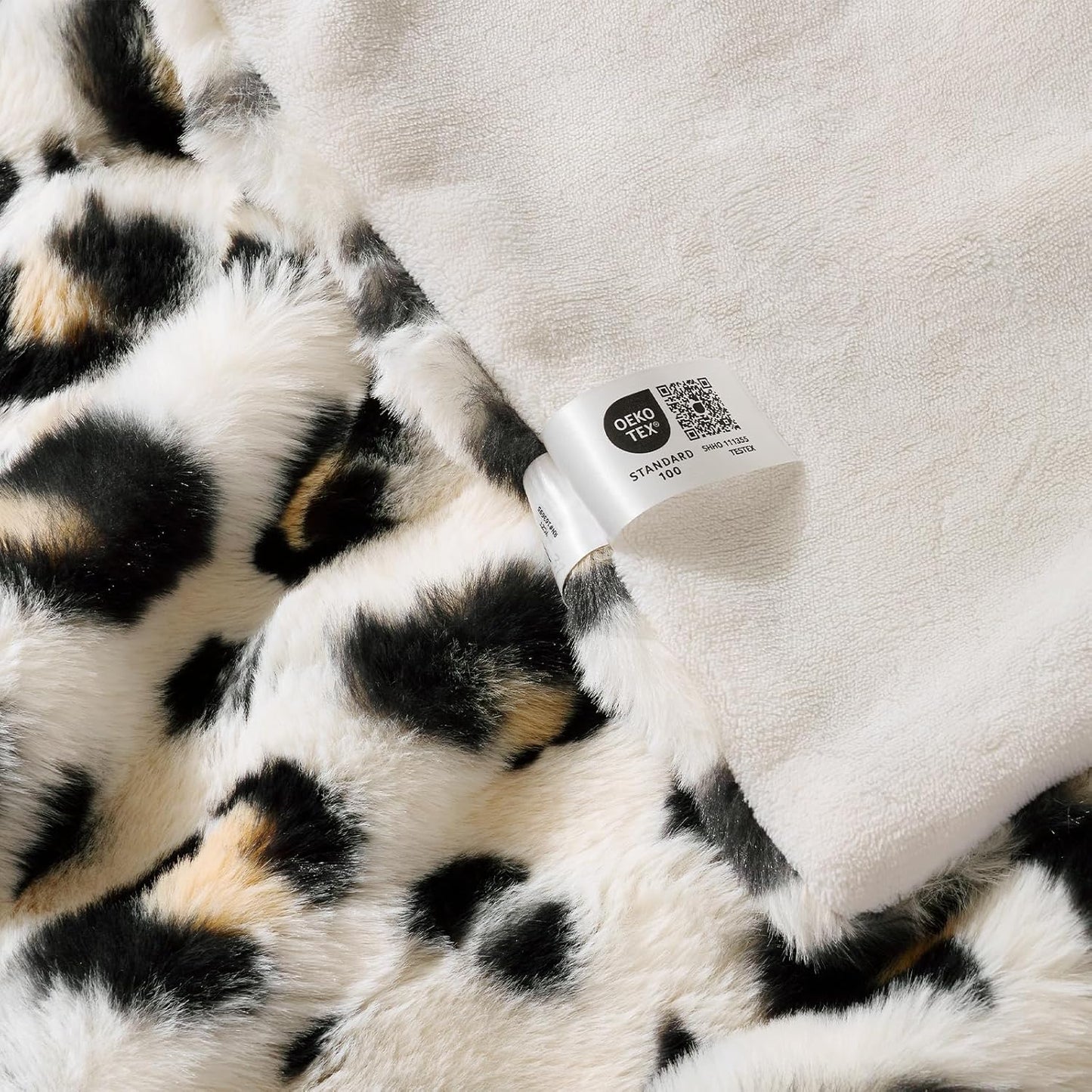 Cozy Bliss Leopard Print Faux Fur Throw Blanket for Couch, Fuzzy Soft Plush Thick Bubble Cheetah Blanket for Sofa Bedroom Living Room, 50x60 Inches