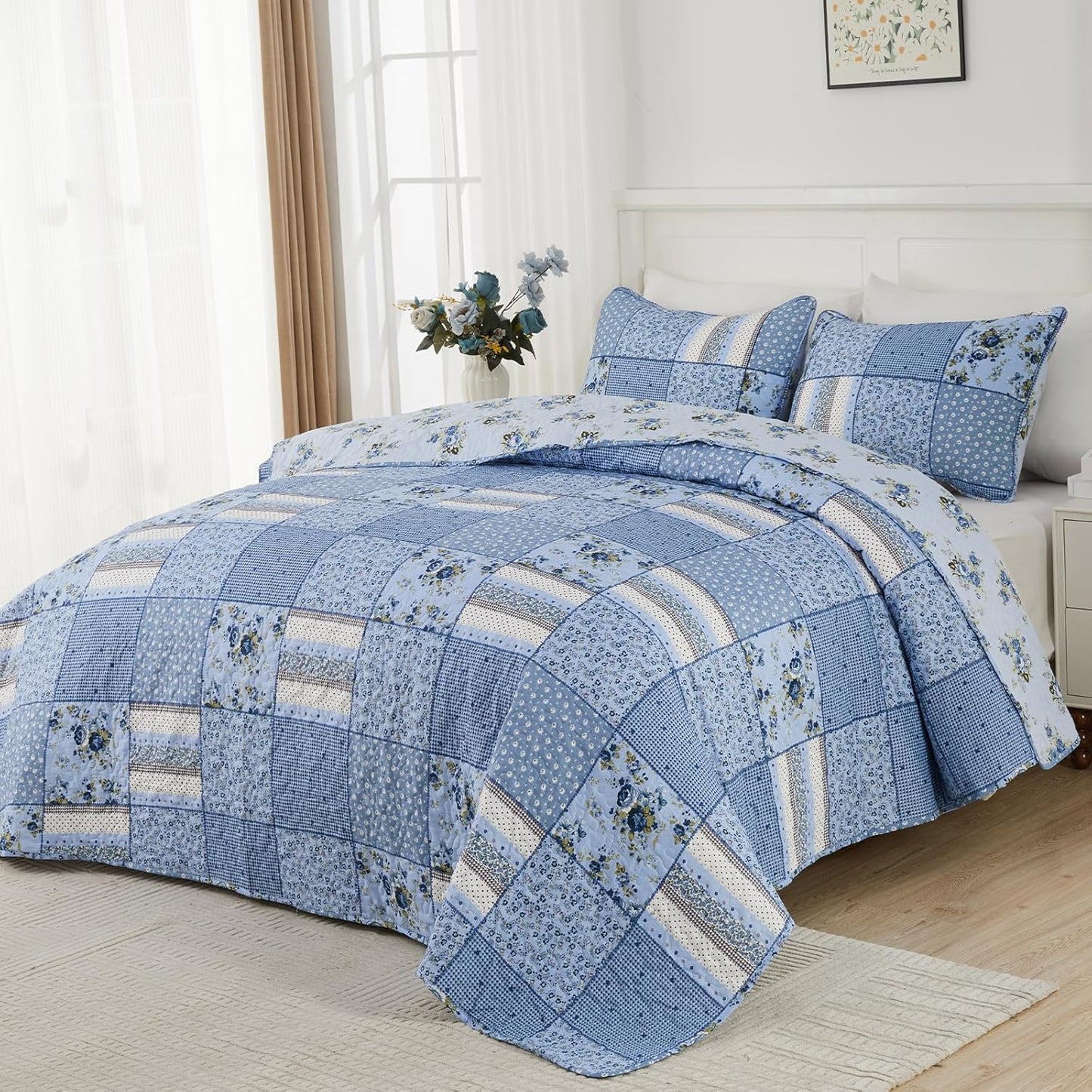 ENJOHOS Extra Wide Alaska King Quilts 132x120, 3 Pcs Blue Plaid Floral Oversized King Quilt, Extra Wide Bedspread Coverlet Set for All Seasons, Patchwork Reversible Bedding Set