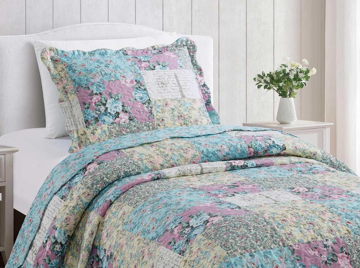 Brilliant Sunshine Lilac Rose Toile Quilt Set, 2-Piece Bedding Sets, Traditional Lively Patchwork Design, Washable, Reversible Bedspread, Soft Lightweight Coverlet, All-Season, Twin/Twin XL, Egg Blue