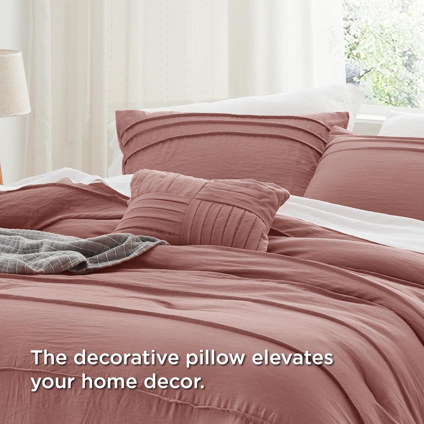 Bedsure Queen Comforter Set - 4 Pieces Pinch Pleat Bed Set, Dusty Pink Boho Bedding for All Season, 1 Soft Comforter, 2 Pillowcases, 1 Decorative Pillow