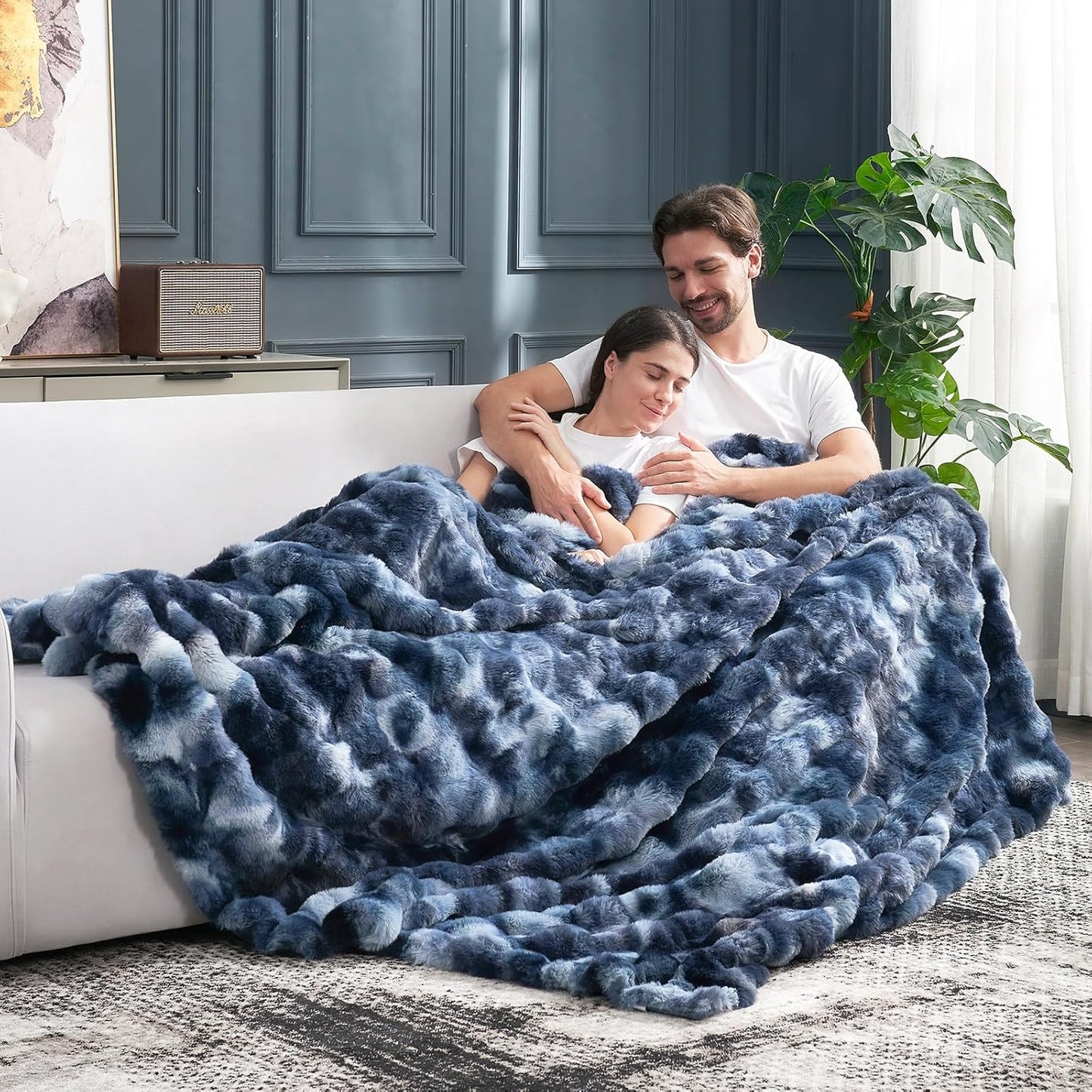 Cozy Bliss Faux Fur Throw Blanket for Couch, Fuzzy Soft Plush Thick Bubble Blanket for Sofa Bedroom Living Room, 108 * 90 Inches Tie Dye Blue
