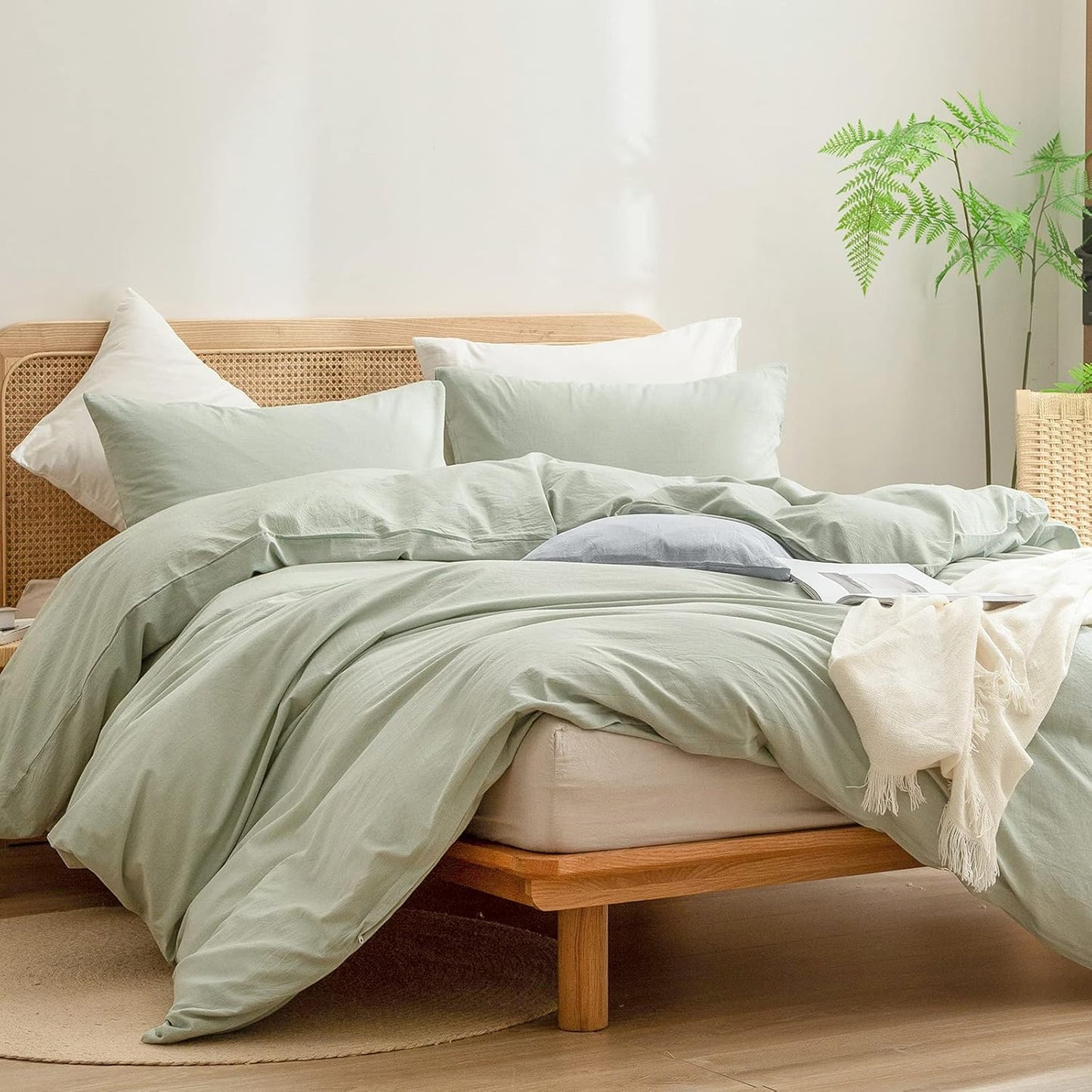 BESTOUCH Duvet Cover Set 100% Washed Cotton Linen Feel Super Soft Comfortable Chic Lightweight 3 PCs Home Bedding Set Solid Sage Green Super King
