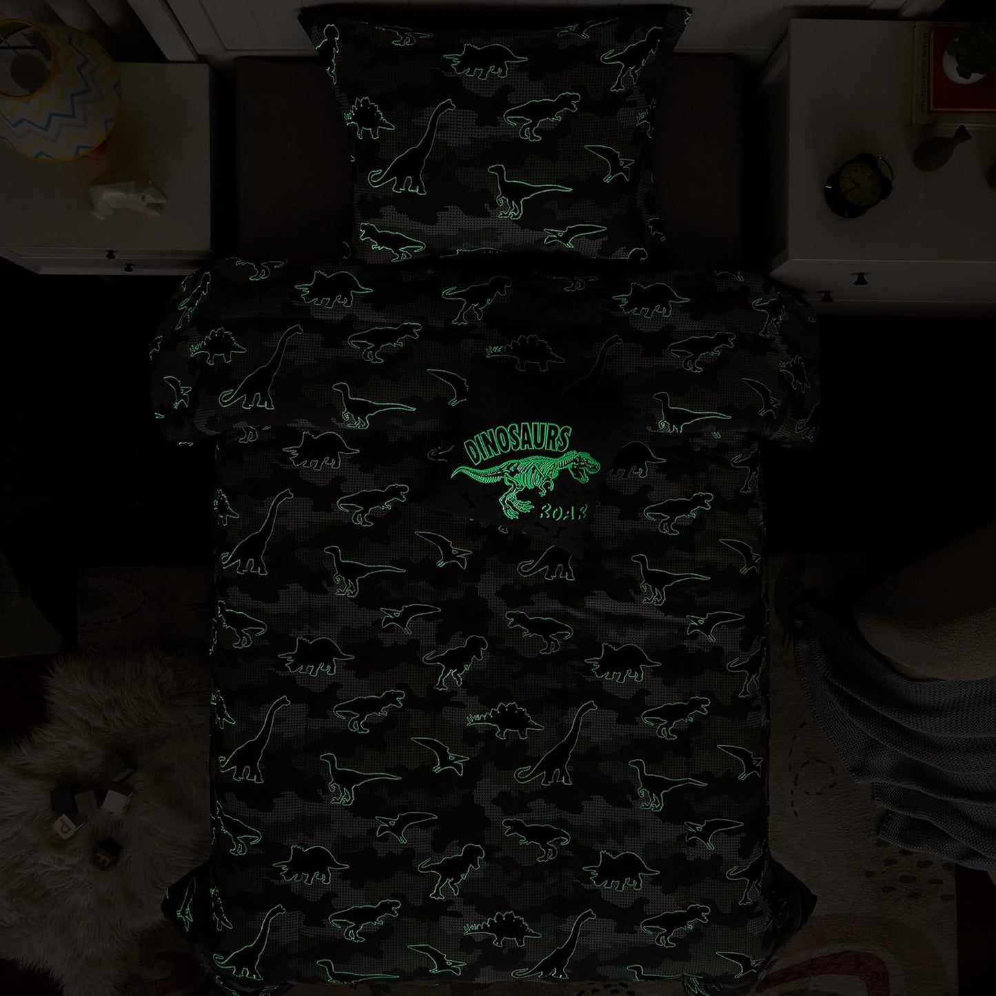 Twin Comforter Set for Boys-3 Pieces Glow in The Dark Dinosaur Twin XL Bedding Set with 1 Comforter, 1 Decor Pillow, 1 Pillow Sham