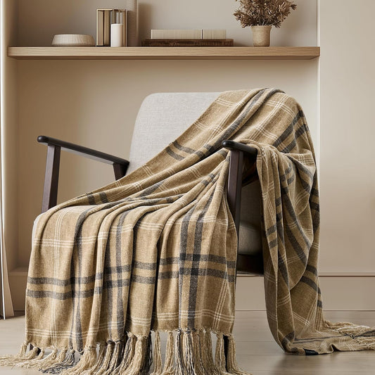 EVERGRACE Plaid Chenille Throw Blanket for Couch, Super Soft Cozy Decorative Farmhouse Plaid Throw with Tassels, Lightweight Chenille Knit Throw for Bed Sofa Gift Home Decor, Khaki Grey 50”x60”