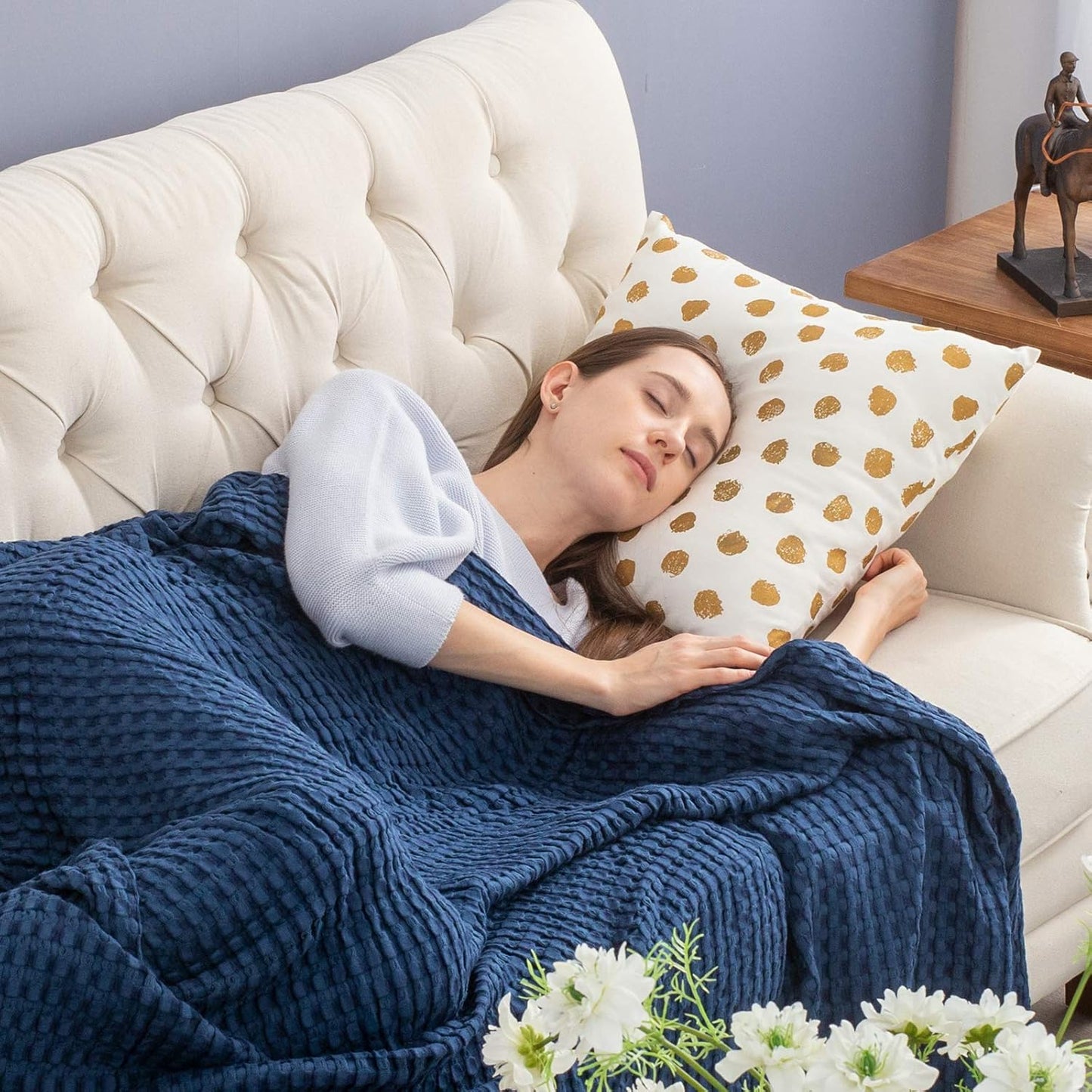 Bedsure Cooling Cotton Waffle Twin XL Blanket - Lightweight Breathable Blanket of Rayon Derived from Bamboo for Hot Sleepers, Luxury Throws for Bed, Couch and Sofa, Navy, 66x90 Inches