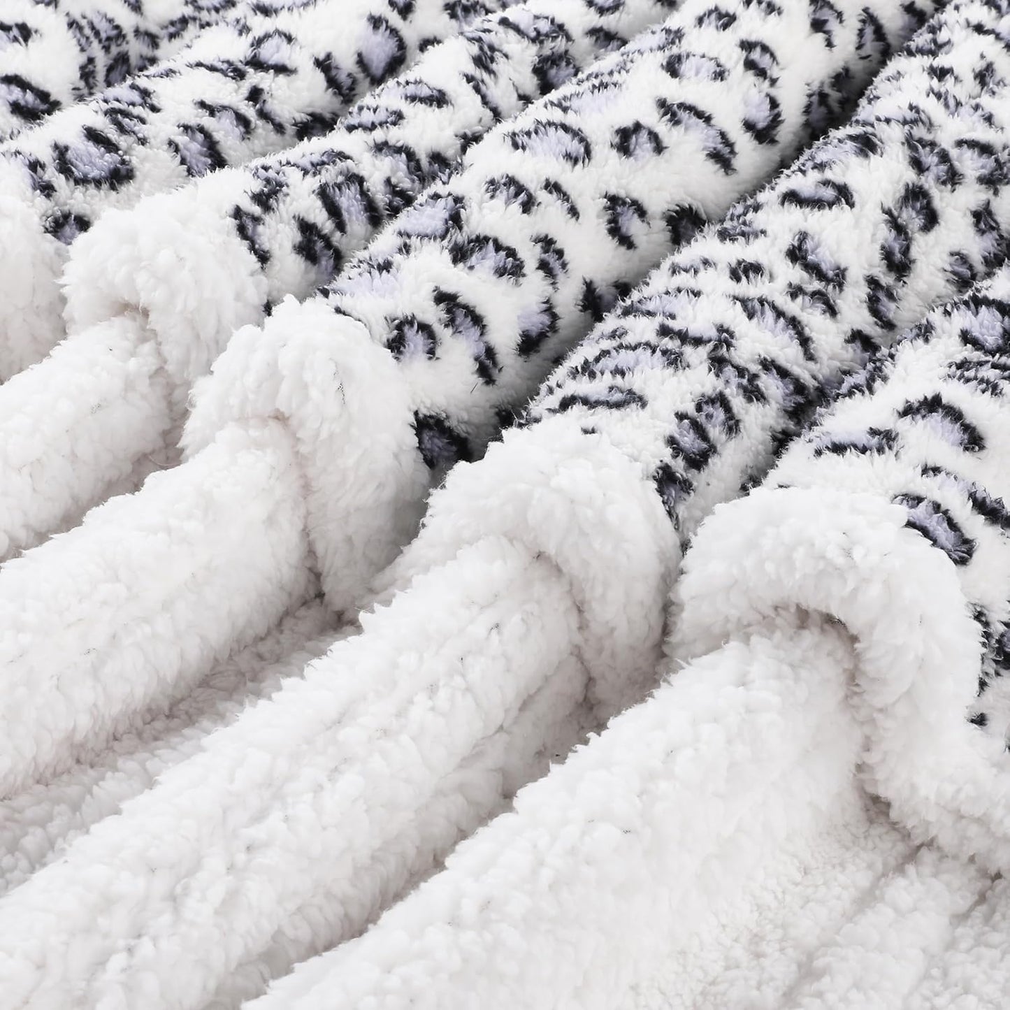 Electric Heated Blanket Full Size 72×84, 10H Auto Off & 6 Heating Settings Fluffy Ultra Soft Warmth Lightweight Cozy Plush Sherpa Machine Washable, Fast Heating, Home Office Leopard Print Blue & White