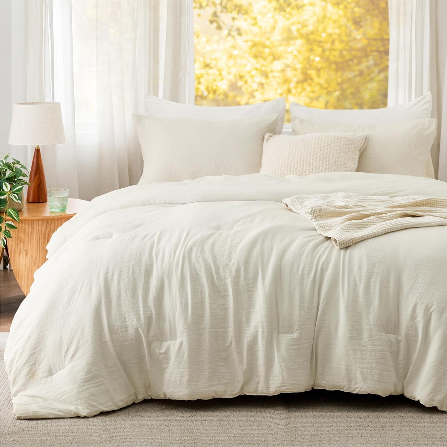 Bedsure Twin/Twin XL Comforter Set, Ivory Soft Prewashed Bedding for All Seasons, 2 Pieces GentleSoft™ Warm Down Alternative Bed Set, 1 Lightweight Comforter (68"x88") and 1 Pillowcase (20"x26")