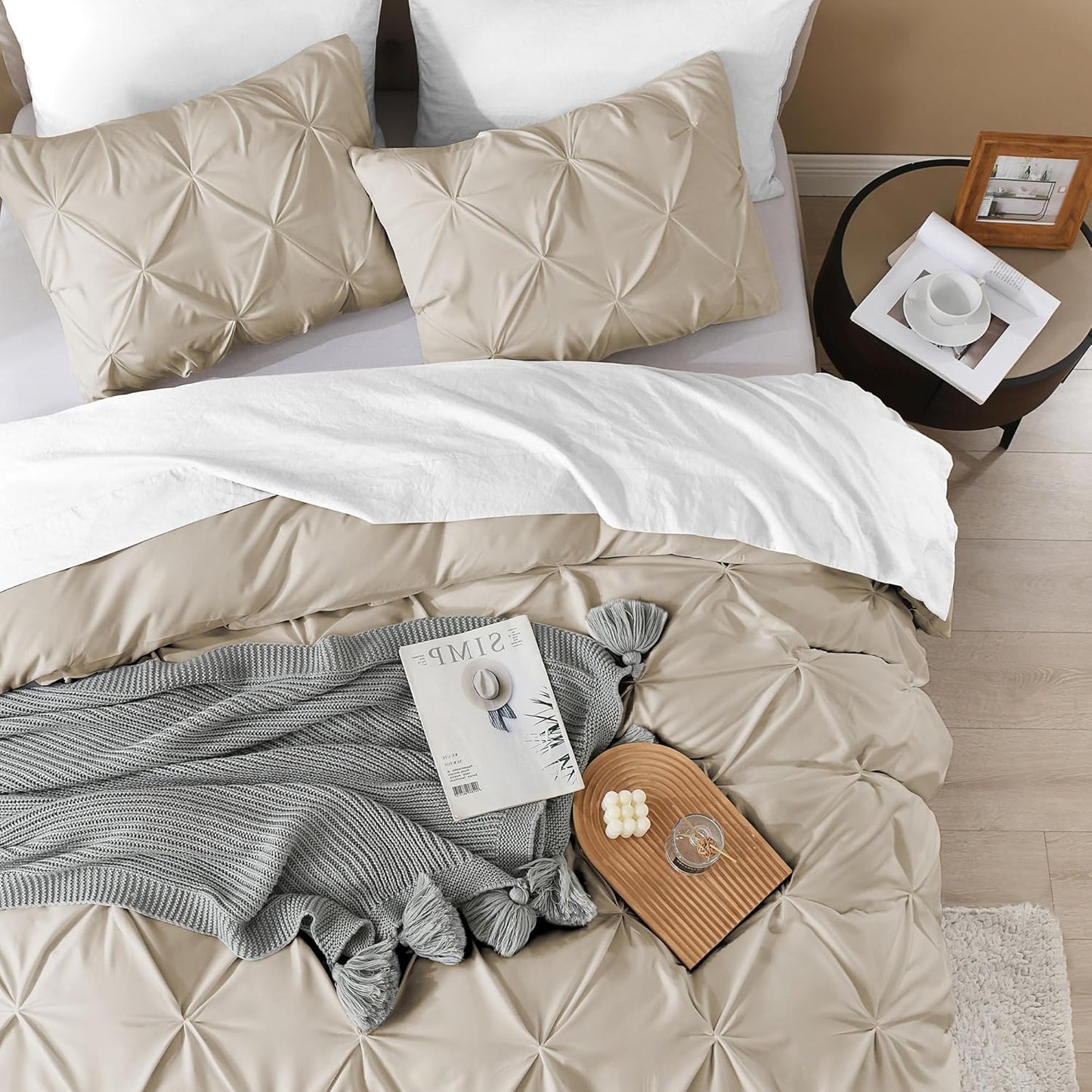Litanika Oatmeal Pinch Pleat Duvet Cover King, 3 Pieces Pintuck Soft Microfiber Bedding Set with Zipper Closure & Corner Ties(104x90Inch-1 Duvet Cover, 2 Pillowcases)