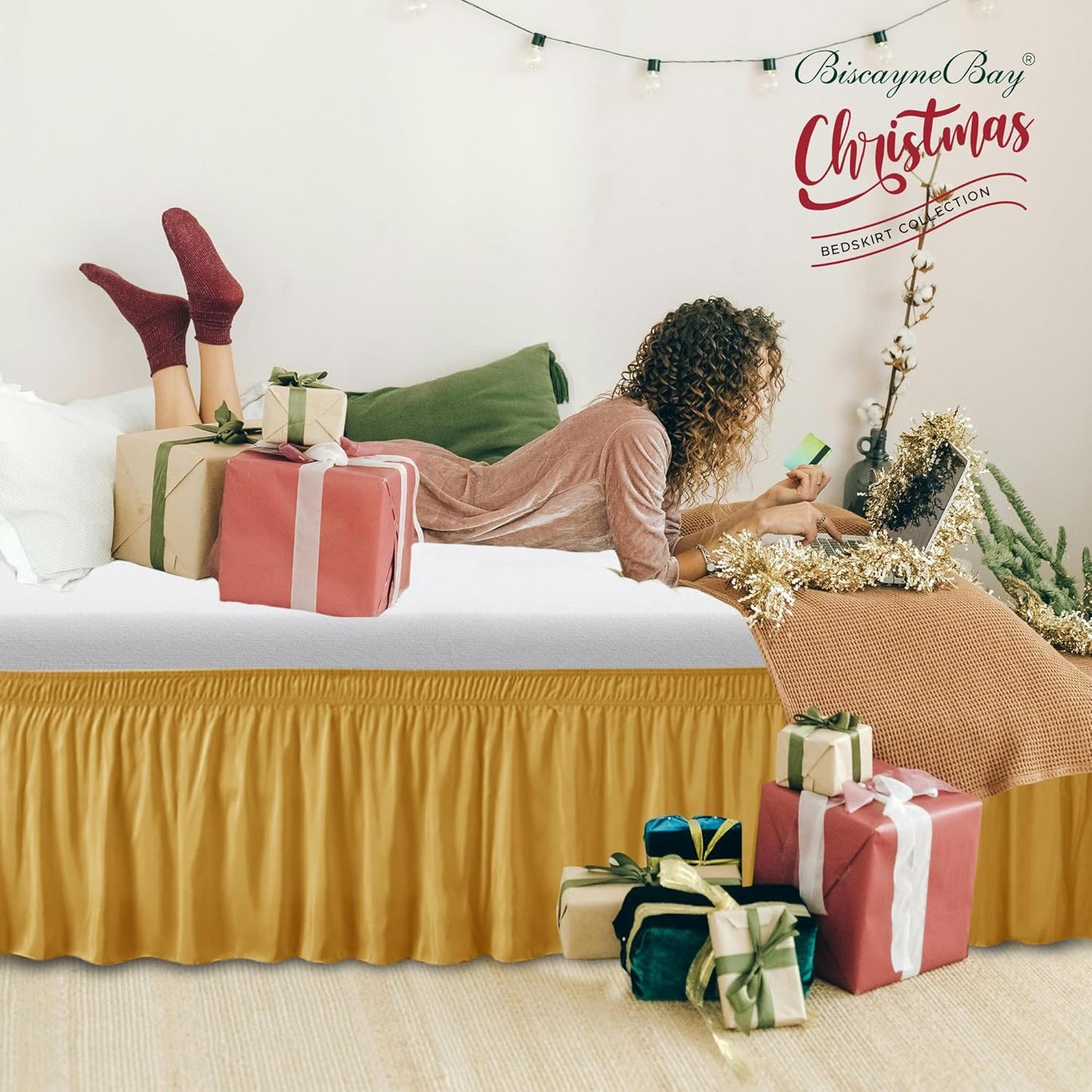 Biscaynebay Wrap Around Bed Skirts for King & Cal King Beds 15" Drop, Christmas Gold Adjustable Elastic Dust Ruffles Easy Fit Wrinkle & Fade Resistant Silky Luxurious Fabric Machine Washable