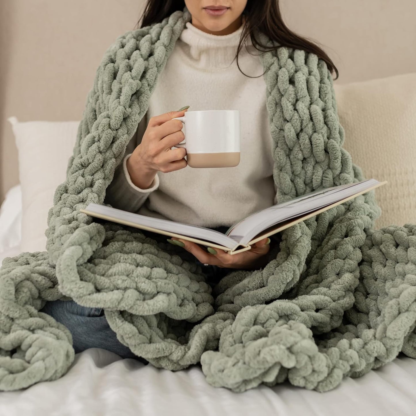 Samiah Luxe Sage Green Chunky Knit Blanket Throw 50x30", Chunky Knit Throw Blankets for Living Room Decor or Boho Decor, Personal Lap Blanket for Couch or Bed, Cable Knitted Crochet Lap Blankets