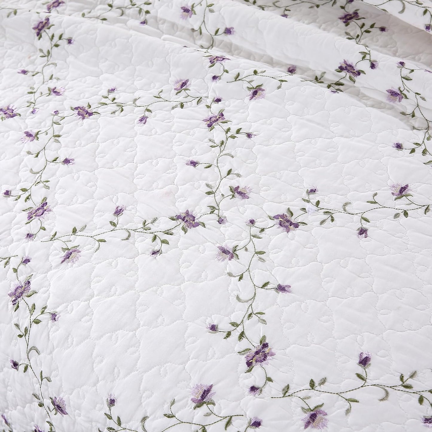 Quilt Set Purple Floral 3D Embroidery Pattern 2 PCS 100% Cotton Reversible Quilted Embroidered Decorative Bedspreads Coverlet Set, Lightweight &Soft Twin Size White Bedding Coverlet for All Season