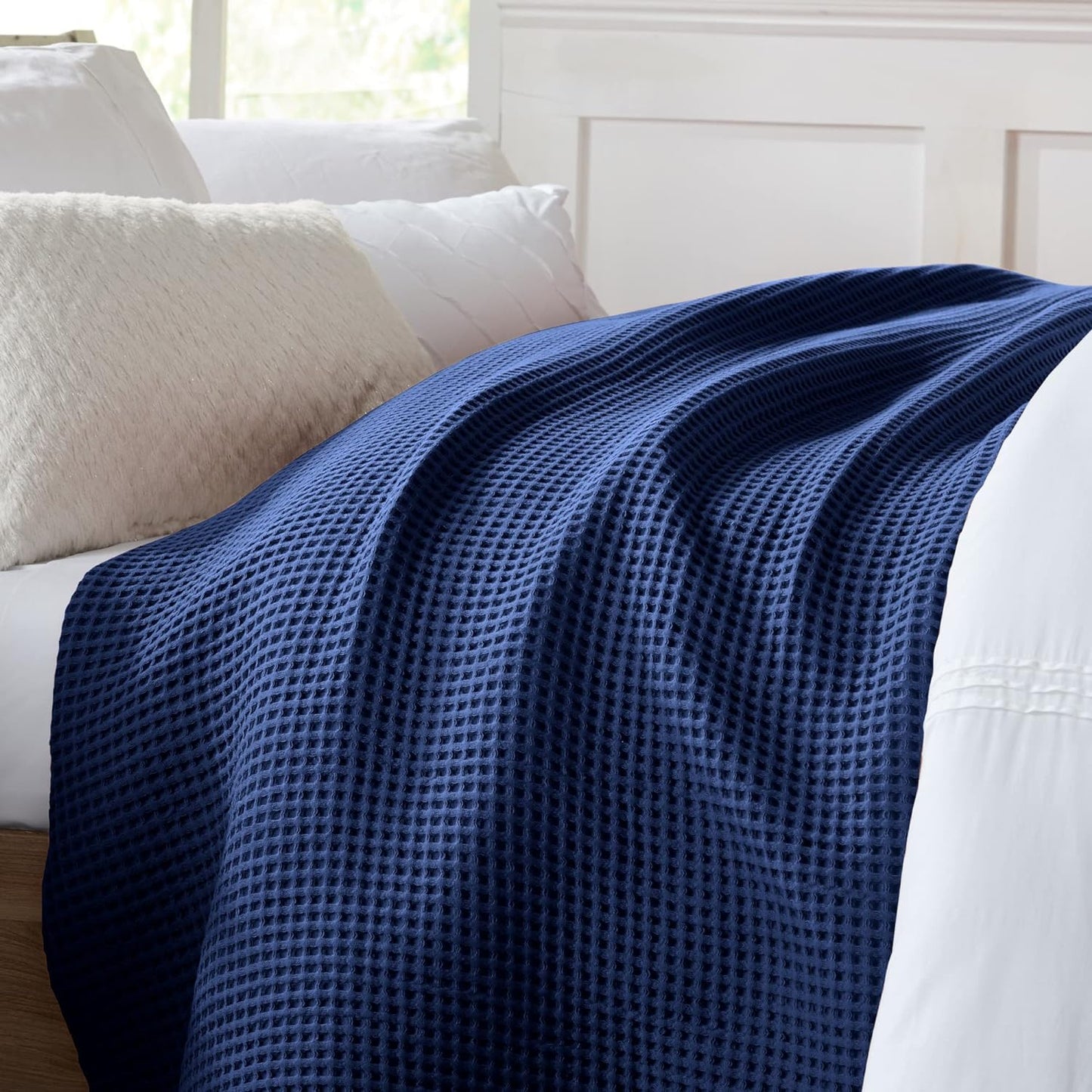 100% Cotton Waffle Weave Bed Blanket | Soft, Breathable, and Lightweight Blanket for All-Season | Perfect for Layering | Brielle Collection (Full/Queen, Navy)