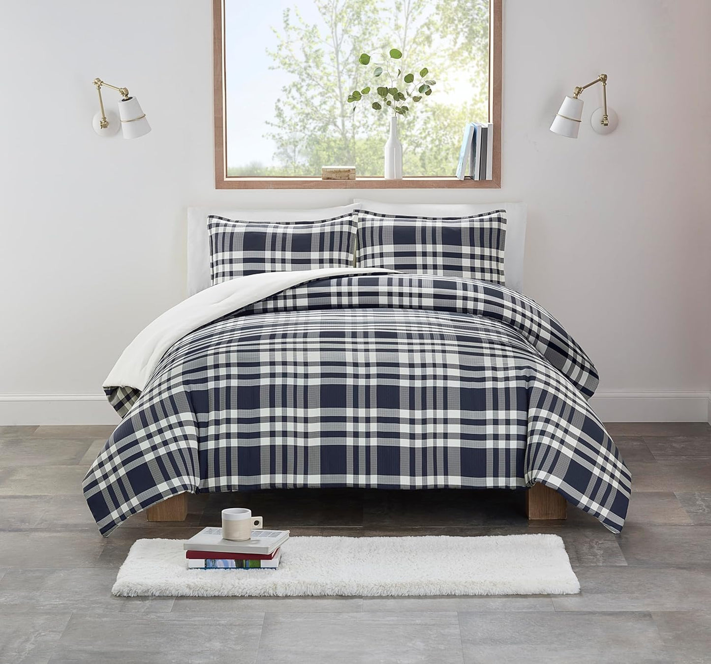 UGG 32553 Leonora California King 3-Piece Comforter Set Luxury Bedding Comforter and Two Pillow Shams Cozy Comfortable Reversible Machine Washable Hotel Style Bedding Set, King, Ocean Plaid