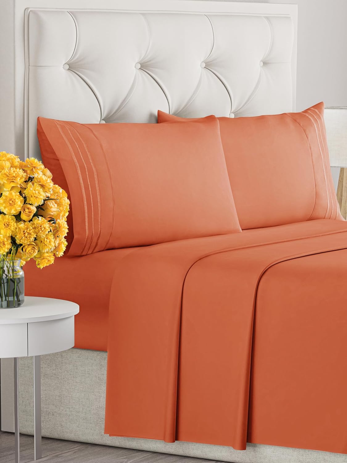 Queen Size 4 Piece Sheet Set - Extra Soft, Breathable And Cooling Sheets - Hotel Luxury Bed Sheets for Women & Men - Deep Pockets, Easy-Fit & Wrinkle-Free Sheets - Harvest Pumpkin Oeko-Tex Bed Sheets