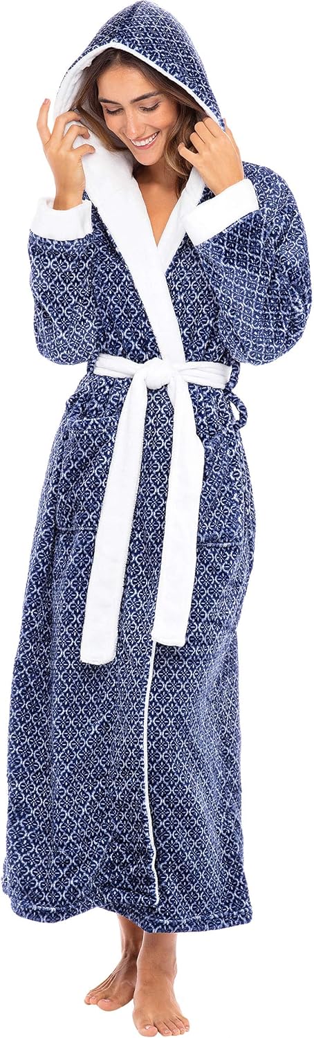 Alexander Del Rossa Womens Robe, Long Plush Bathrobe with Hood, Hooded Robes for Women Plus Size Bath Robe