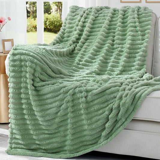 decorUhome Christmas Soft Fleece Sage Green Twin Blanket for Bed, Cozy Fluffy Plush Flannel Striped Throws for Couch Sofa, Lightweight Decorative Ribbed Fuzzy Blanket for Woman, 60x80 Inches