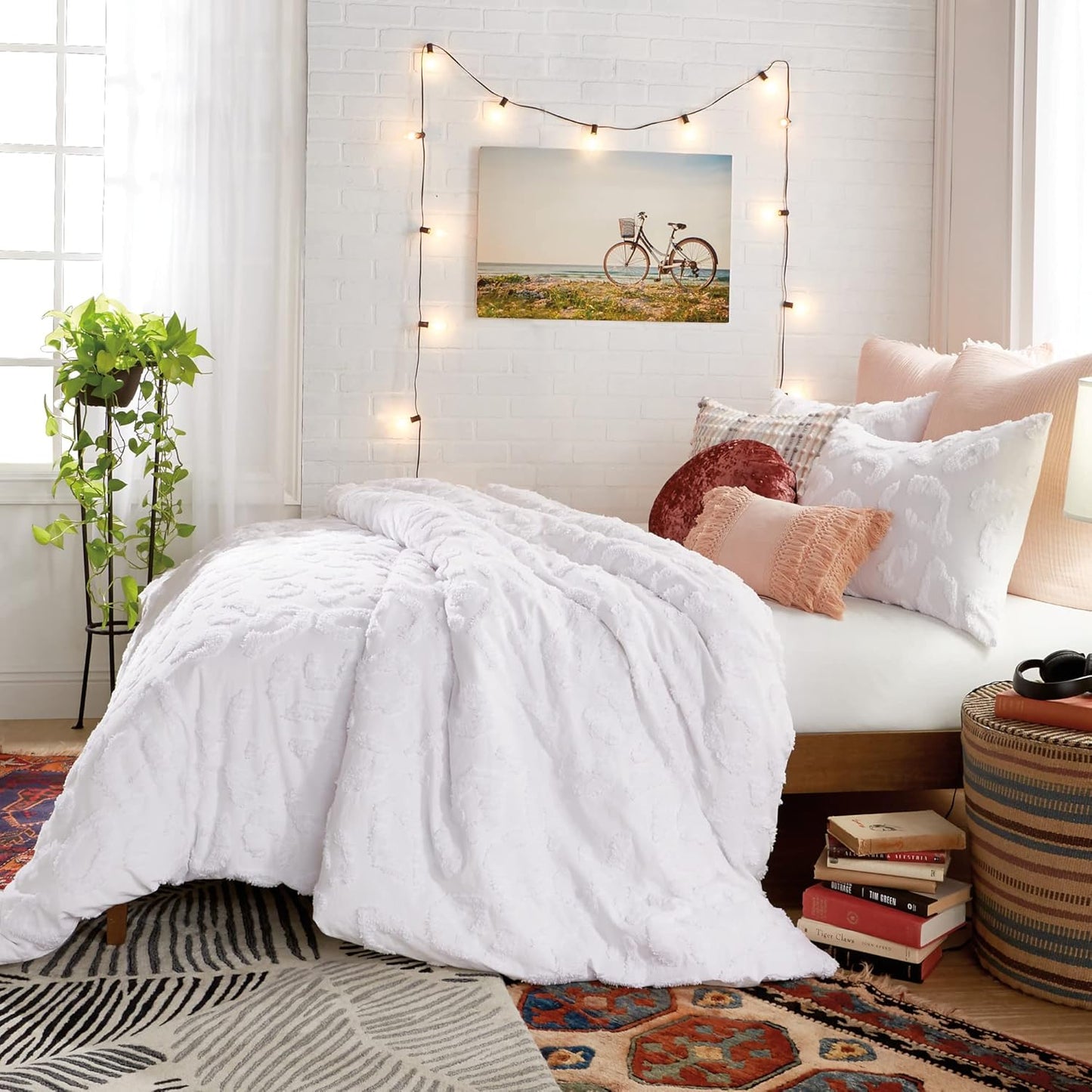 Peri Home Chenille Leopard 100% Cotton 3-Piece Duvet Cover & Sham Set, King, White Chenille Leopard