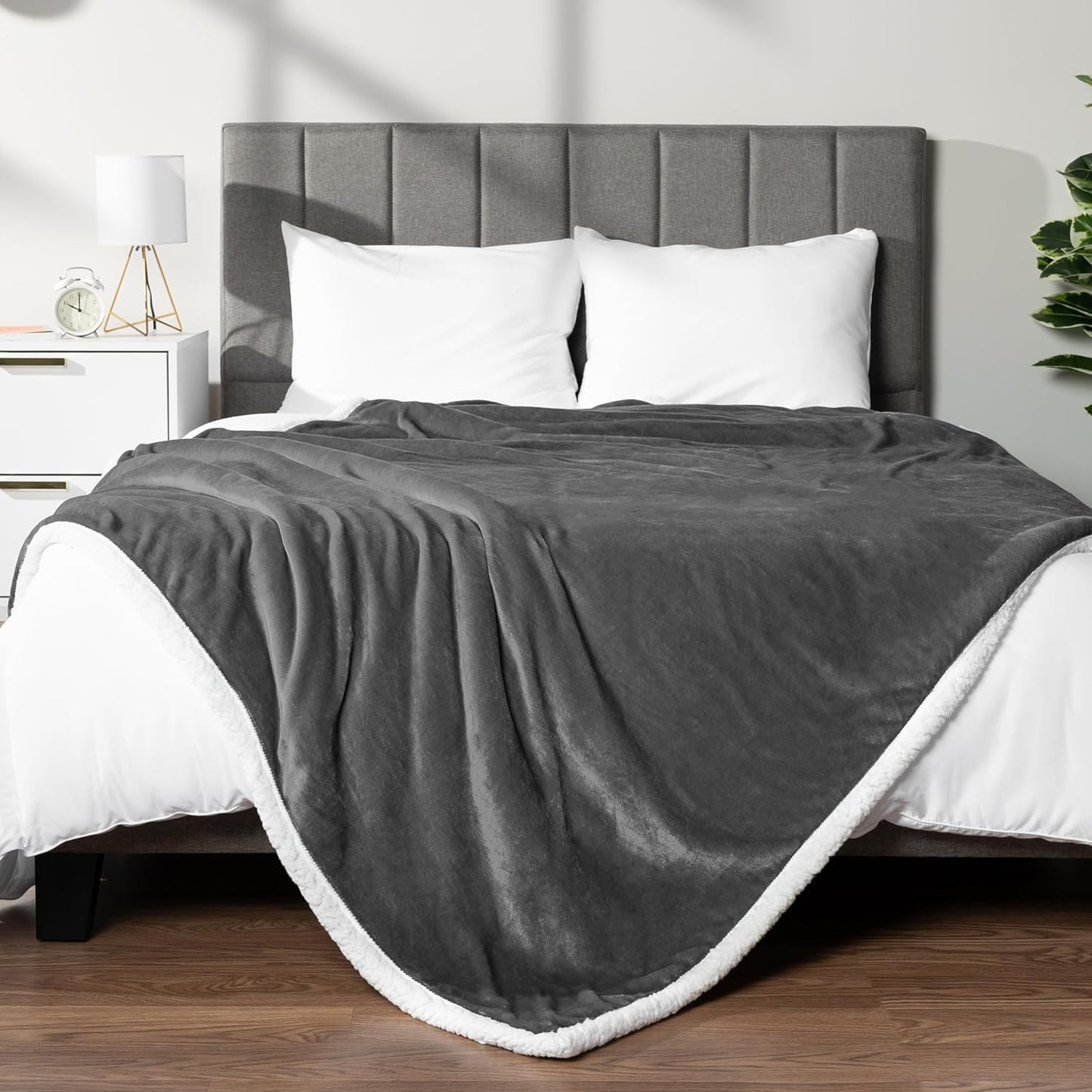 Pavilia Sherpa Fleece Blanket for Bed, King Size, Dark Grey, Plush Soft Fuzzy, Reversible Winter Blanket for Women & Men, 90x108 Inches