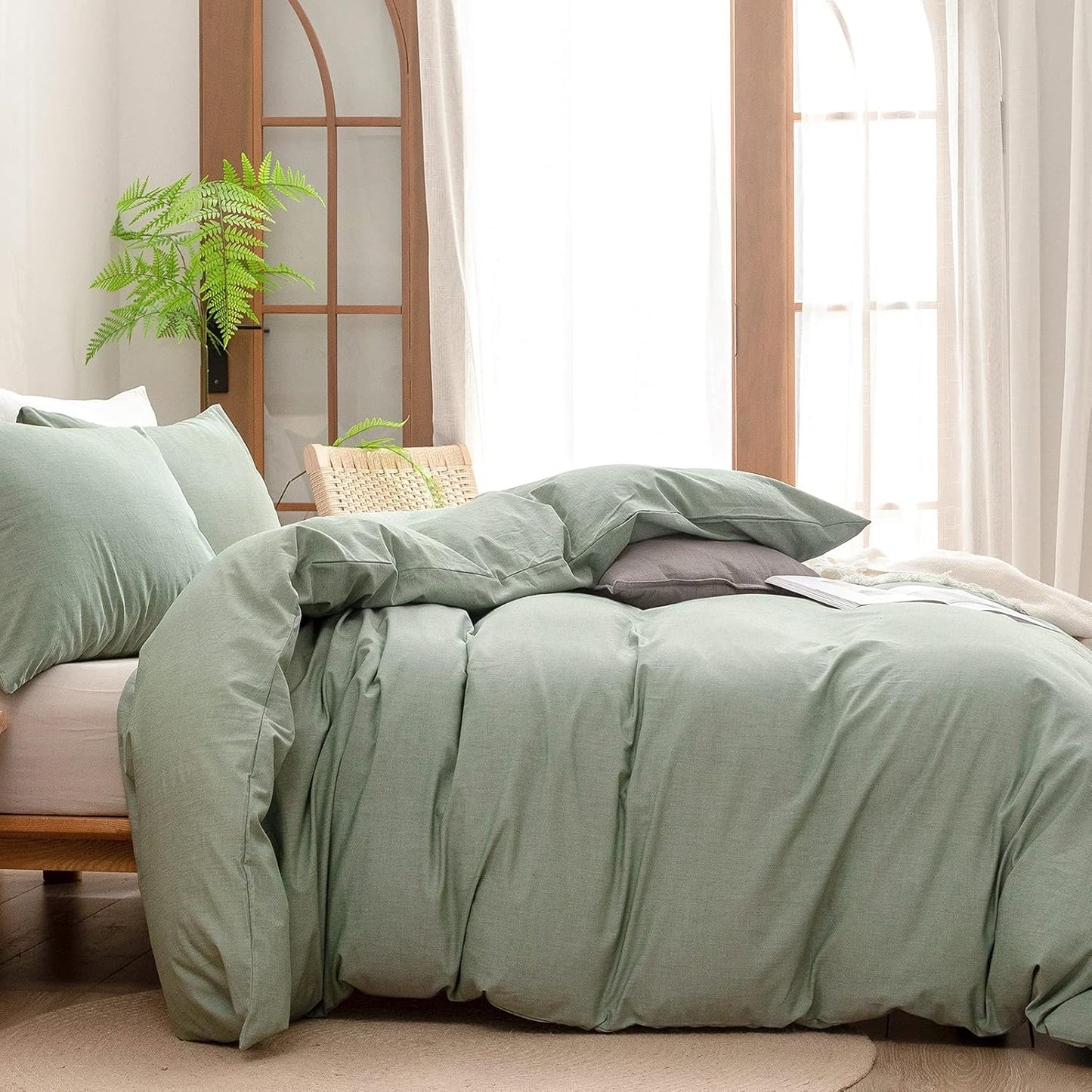 BESTOUCH Duvet Cover Set 100% Washed Cotton Linen Feel Super Soft Comfortable Chic Lightweight 3 PCs Home Bedding Set Solid Green King