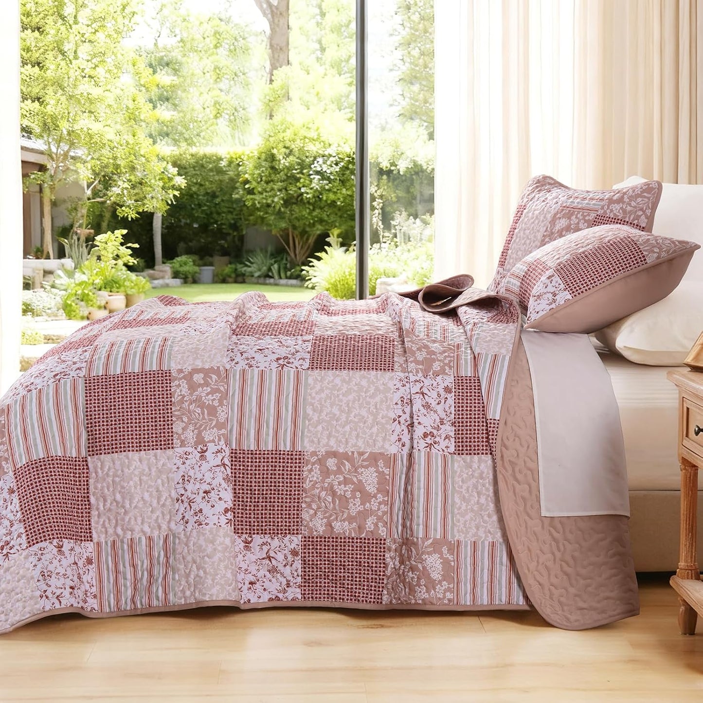 Mybedsoul Patchwork Quilt Set King Size, 3 Pieces Pink Floral Plaid Bedspread Coverlet Set, Reversible Soft Microfiber Bedding Set for All Season, Fall Winter King 90"x104"