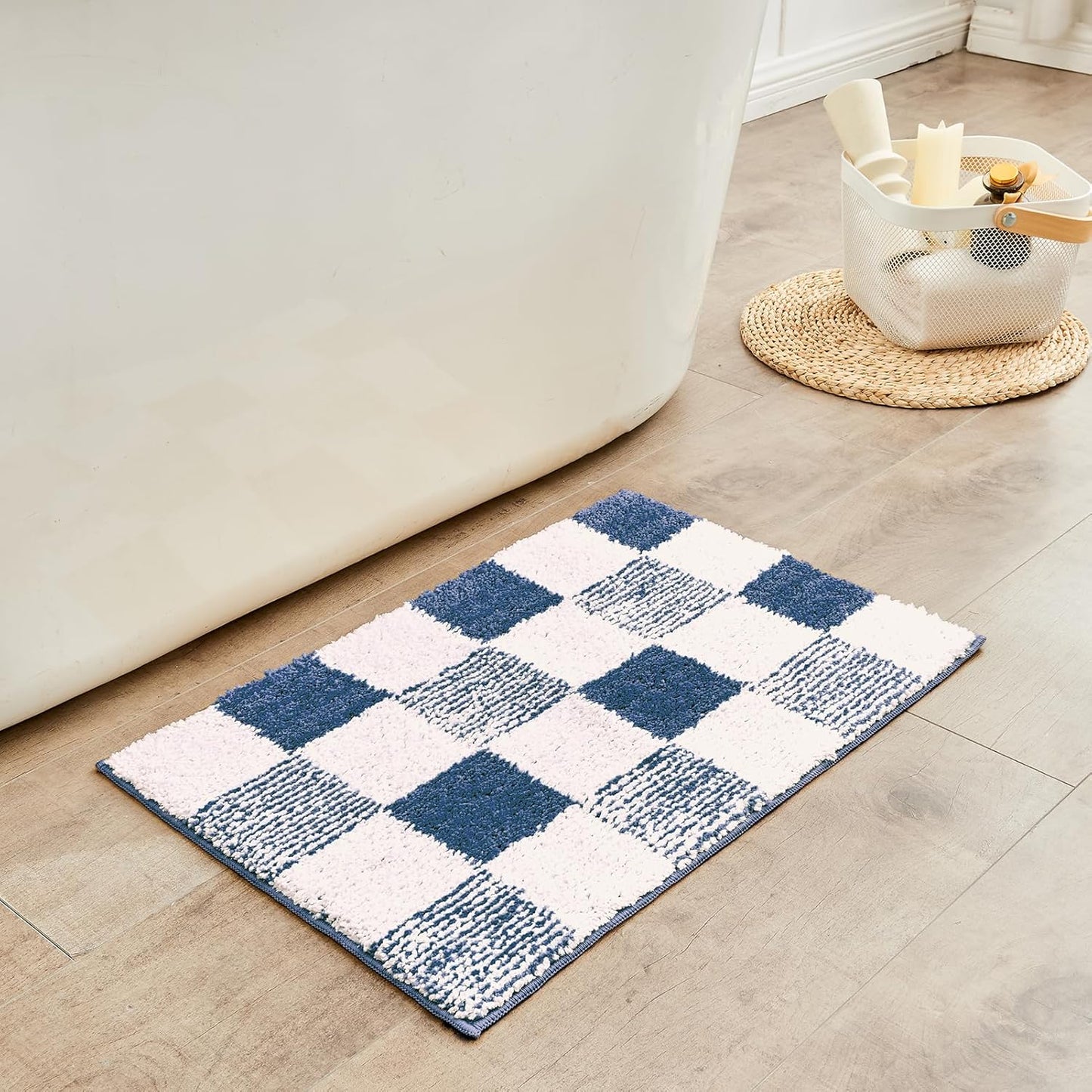 CozeCube Bath mats for Bathroom Non Slip, Fluffy Absorbent Microfiber Bath mat Washable, Aesthetic Bathroom Rugs, Small Navy Blue Checkered Bath mat, Navy Blue, 24" x 16"