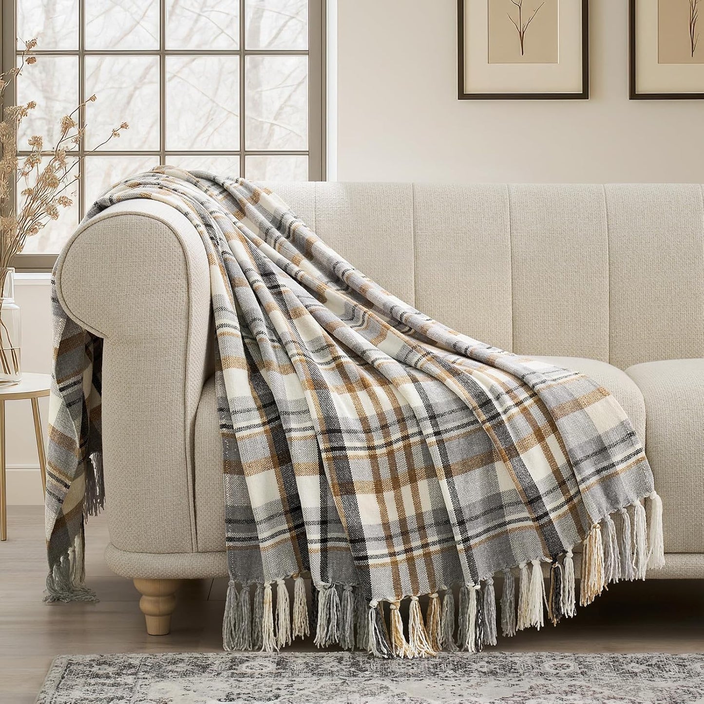 EVERGRACE Plaid Chenille Throw Blanket for Couch, Super Soft Cozy Decorative Farmhouse Plaid Throw with Tassels, Lightweight Chenille Knit Throw for Bed Sofa Gift Home Decor, Grey & Beige 60"x80"
