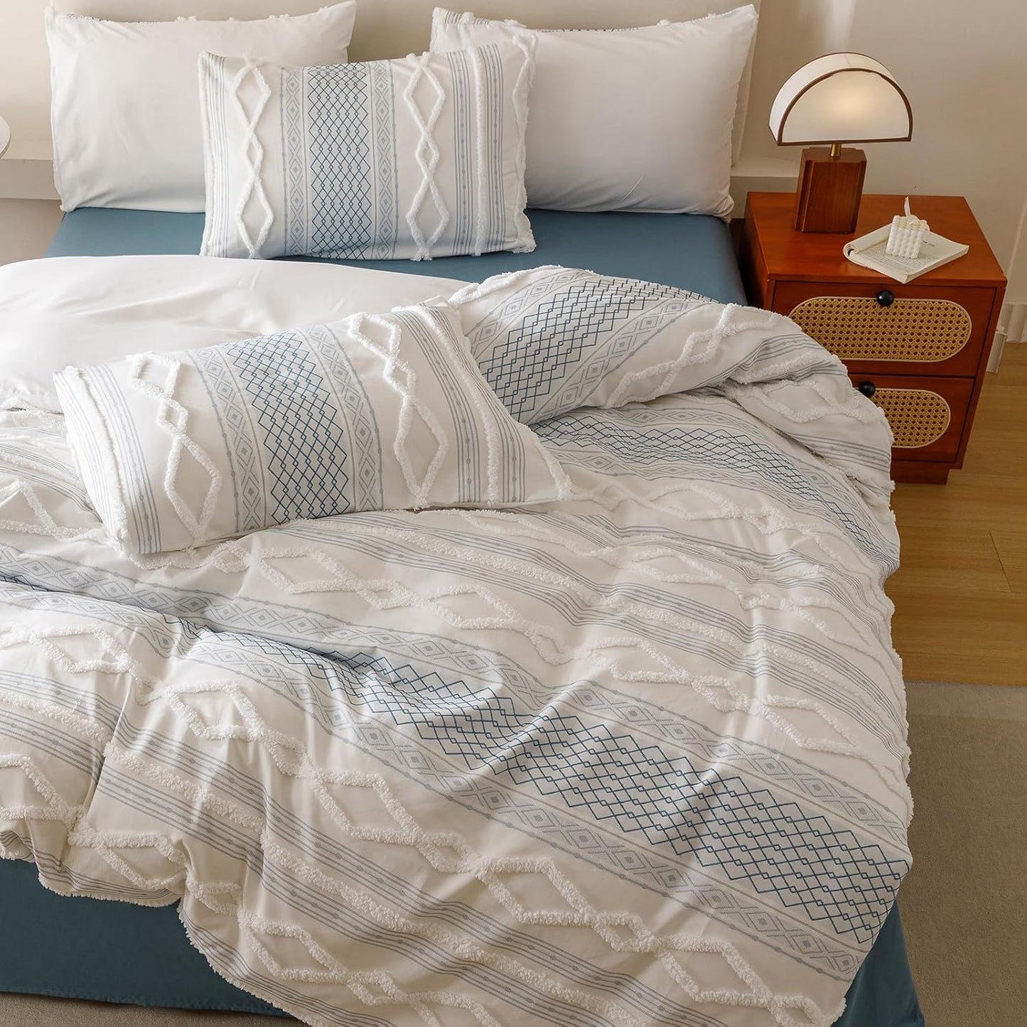 KAREVER Ivory Blue Boho Comforter Set Twin Mixed Textures Jacquard Bedding Set Durable Chic and Stylish Bedroom Set