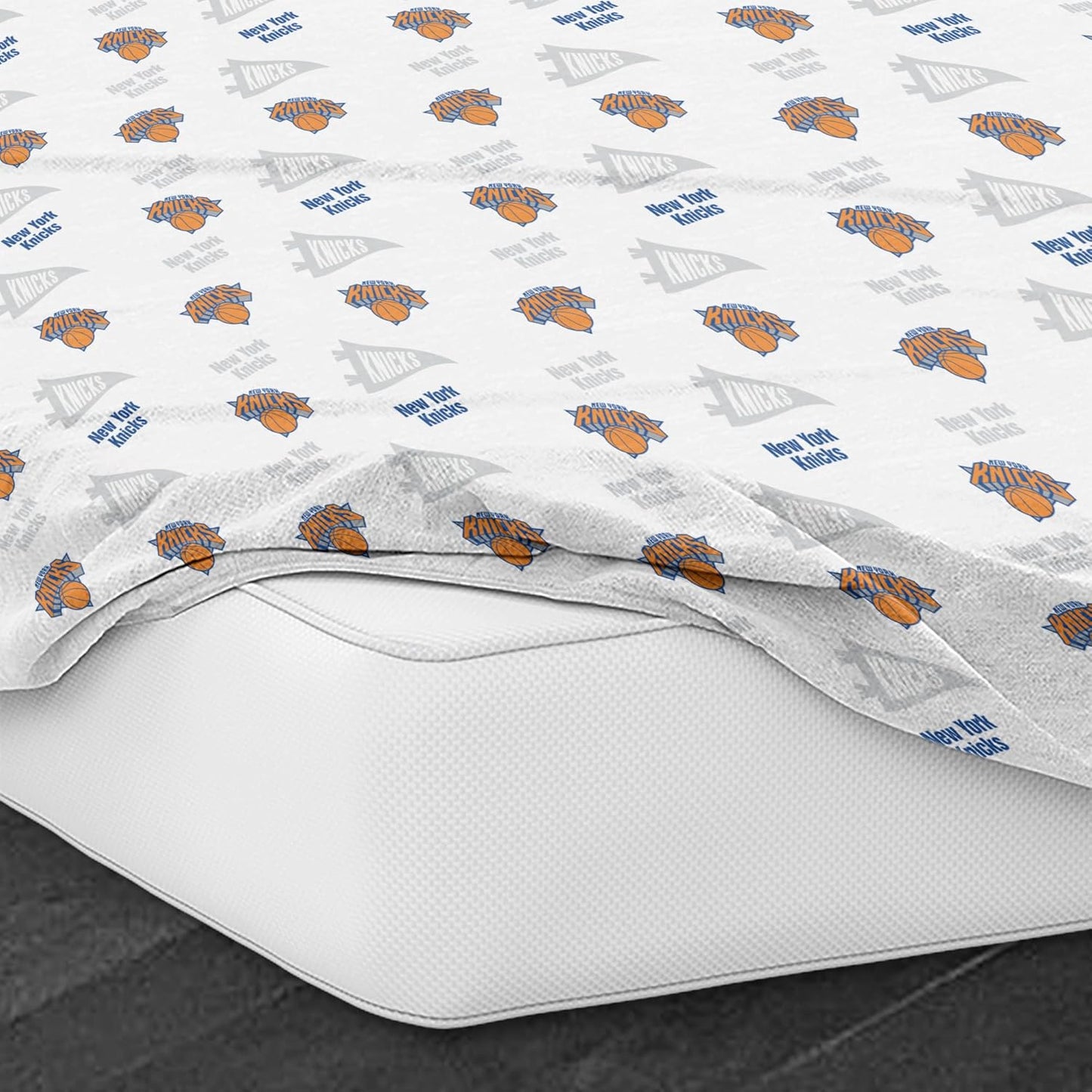Northwest Officially Licensed New York Knicks NBA Full Size Sheet Set – Soft Team Logo Bedding for Dorms, Bedrooms, Fan Caves & Game Day Style