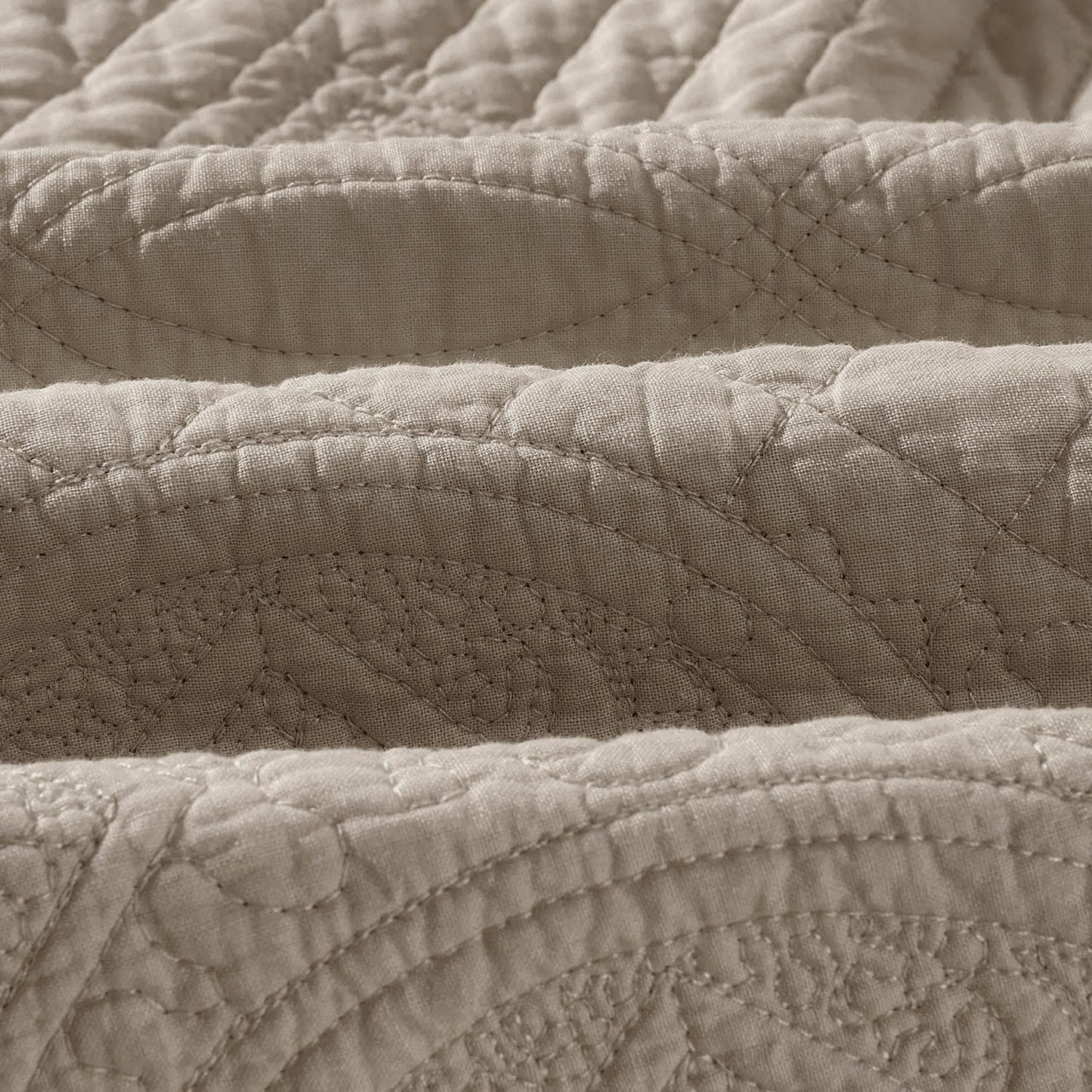 Calla Angel Sage Garden Luxury Pure Cotton Matelasse Quilt Queen, Coffee