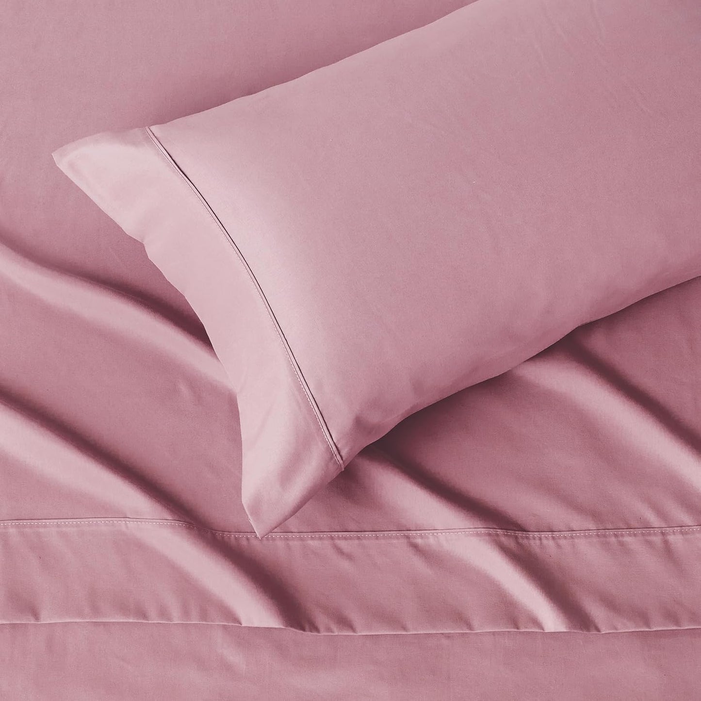 Amazon Basics Lightweight Microfiber 3-Piece Bed Sheet Set, Rose, Solid, Twin XL
