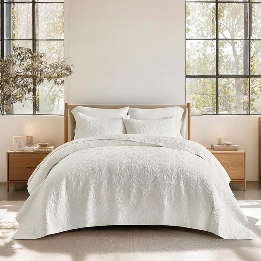 EVERGRACE 100% Cotton Paisley Quilt Set, Oversized King 3 Piece Set – Prewashed Lightweight Bedspread with 2 Shams, Soft & Breathable Matelasse Coverlet for All-Season Comfort, Bright White