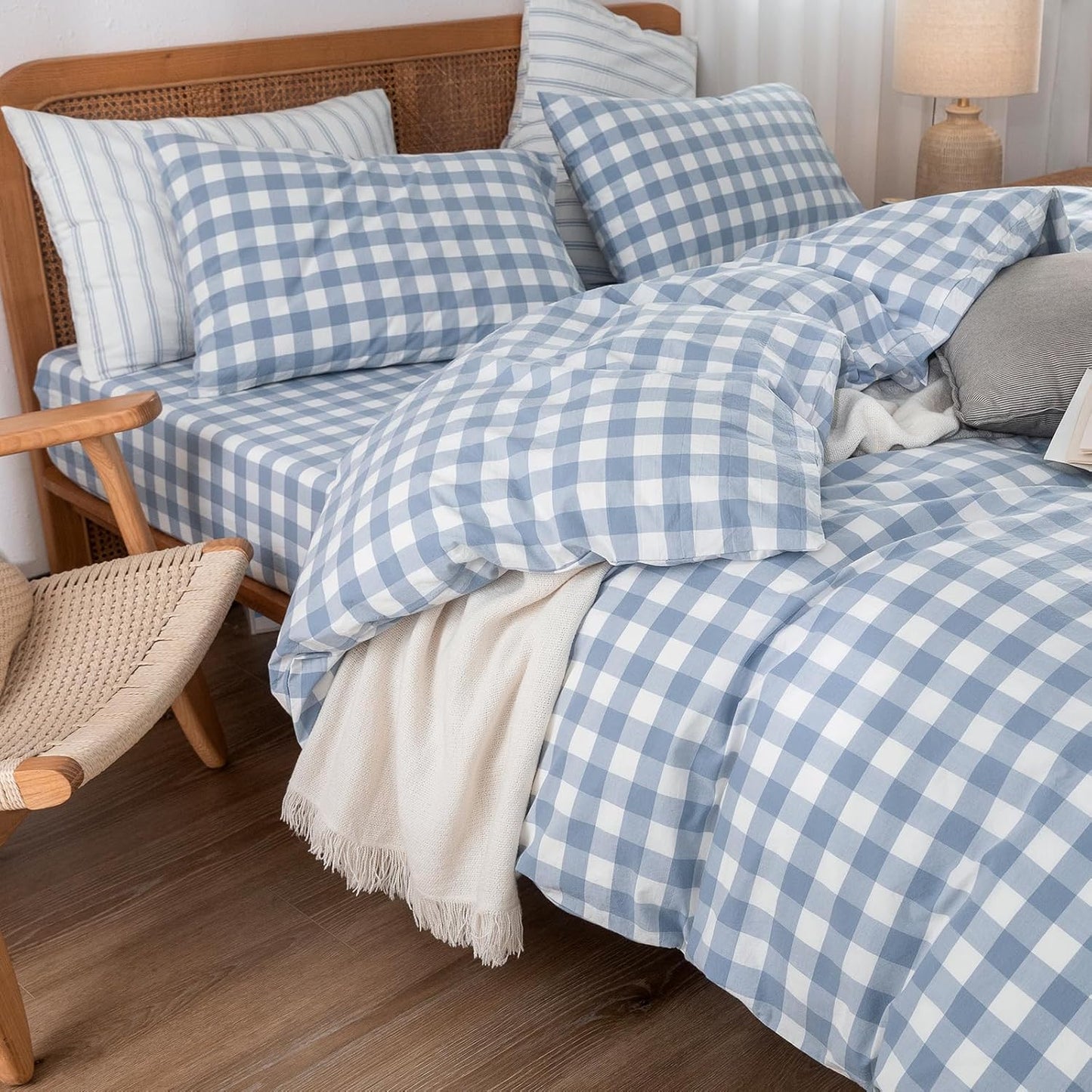BESTOUCH Duvet Cover Set 100% Washed Cotton Linen Feel Super Soft Comfortable Chic Lightweight 3 PCs Home Bedding Set Cornflower Blue & White Grid Queen