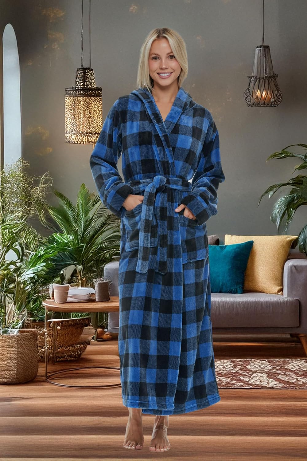 Alexander Del Rossa Womens Robe, Long Plush Bathrobe with Hood, Hooded Robes for Women Plus Size Bath Robe