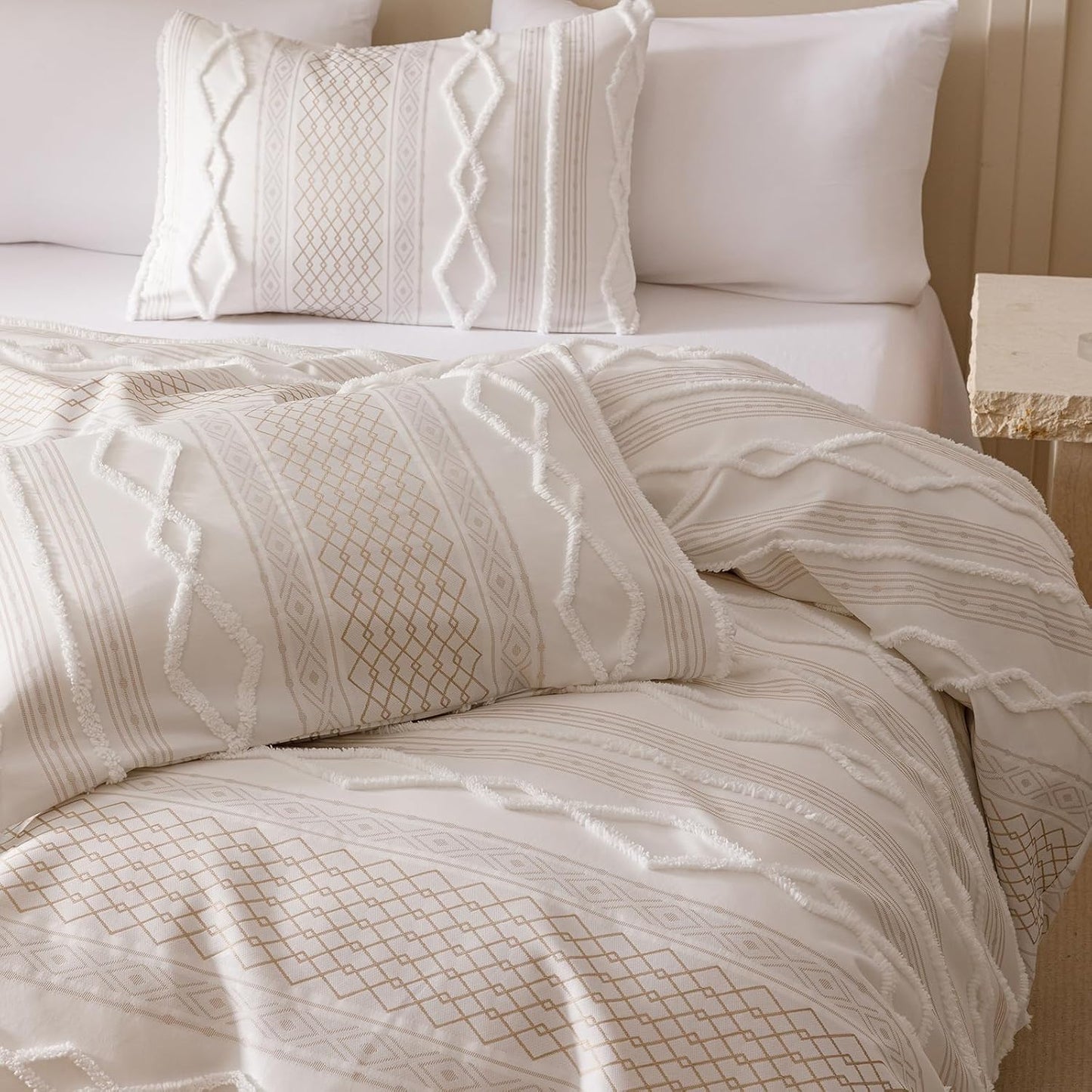 KAREVER Ivory Boho Comforter Set King Mixed Textures Jacquard Bedding Set Durable Chic and Stylish Bedroom Set