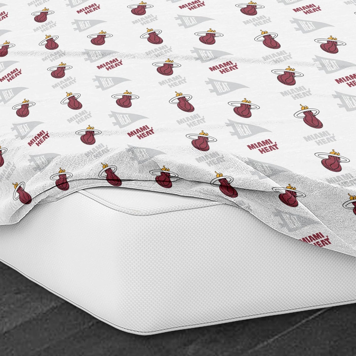 Northwest Officially Licensed Miami Heat NBA Twin Size Sheet Set – Soft Team Logo Bedding for Dorms, Bedrooms, Fan Caves & Game Day Style